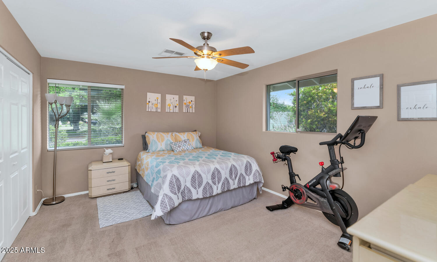 3009 N 43RD Place
