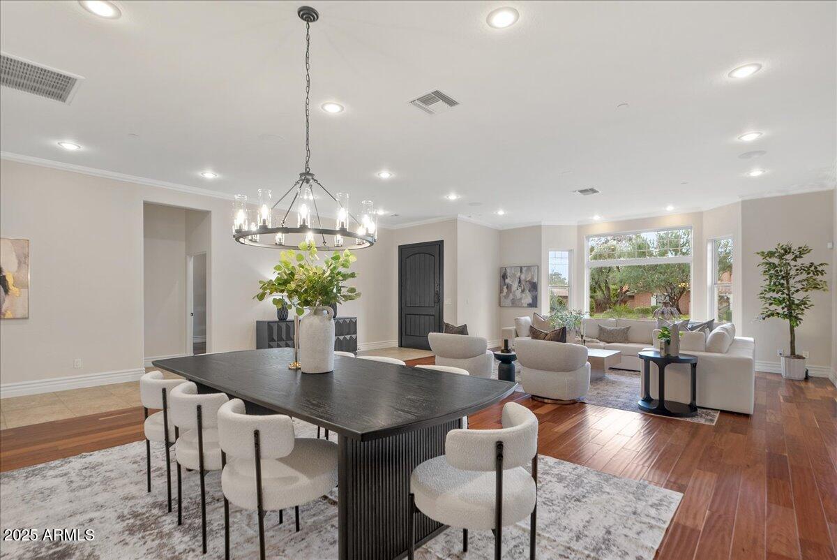 6522 E CALLE DEL MEDIA