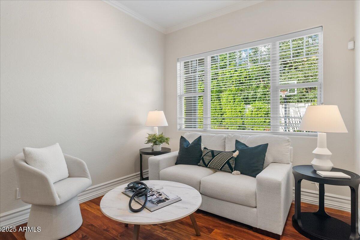 6522 E CALLE DEL MEDIA