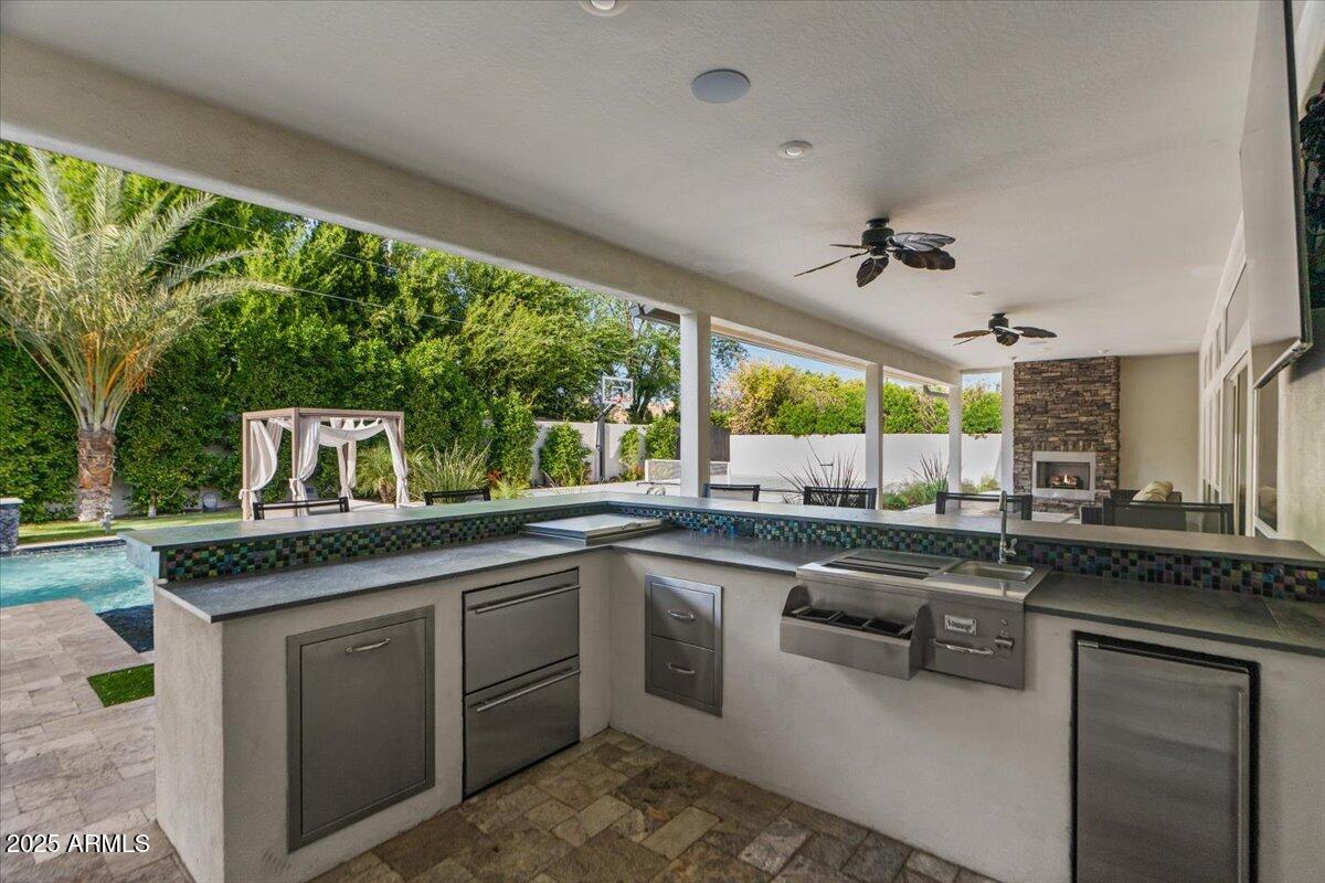 6522 E CALLE DEL MEDIA