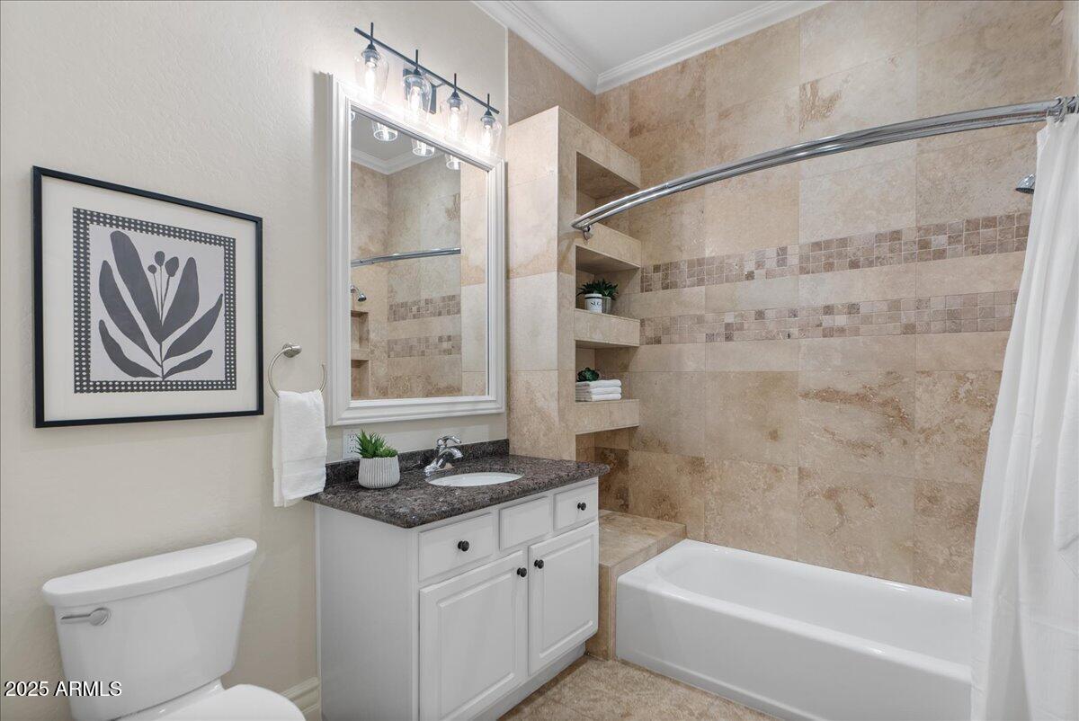 6522 E CALLE DEL MEDIA