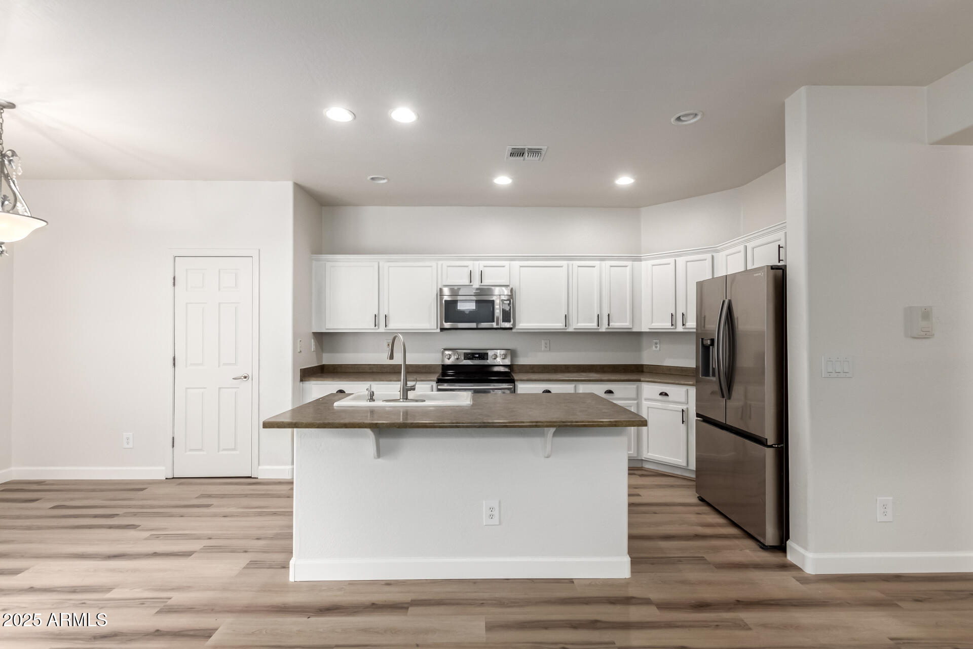 40711 N ERICSON Lane