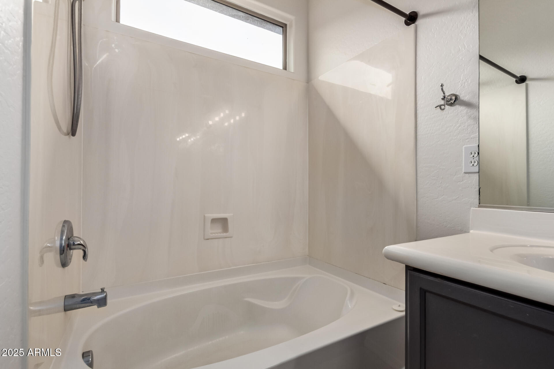 40711 N ERICSON Lane