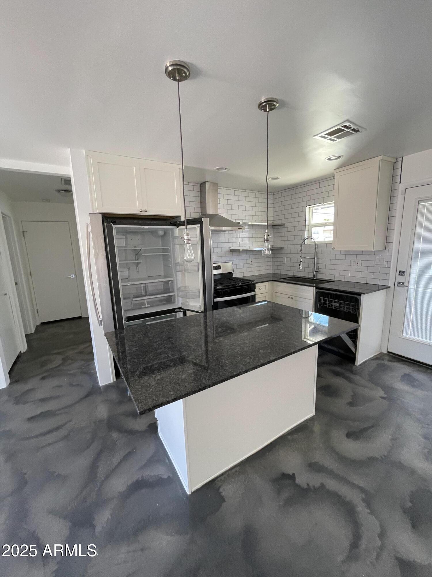 3416 N 37TH Street, 3