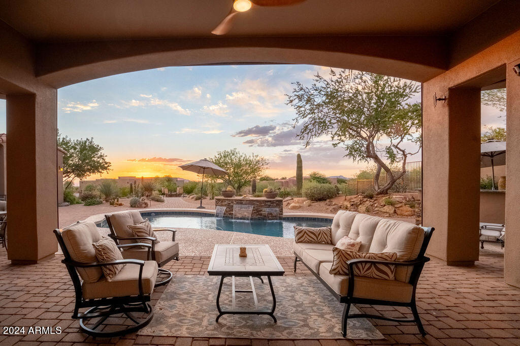 36482 N BOULDER VIEW Drive