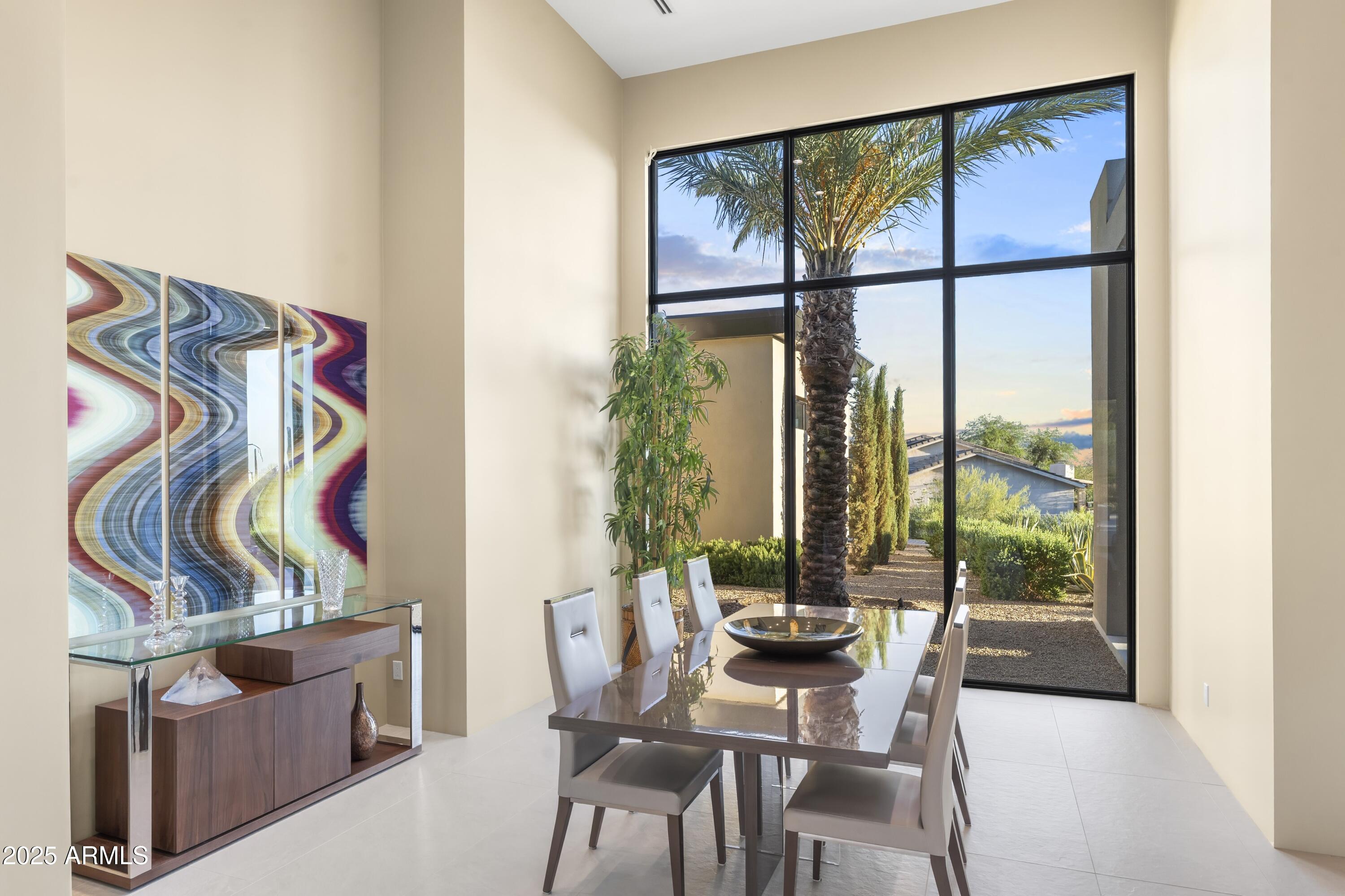 6816 E Stagecoach Pass