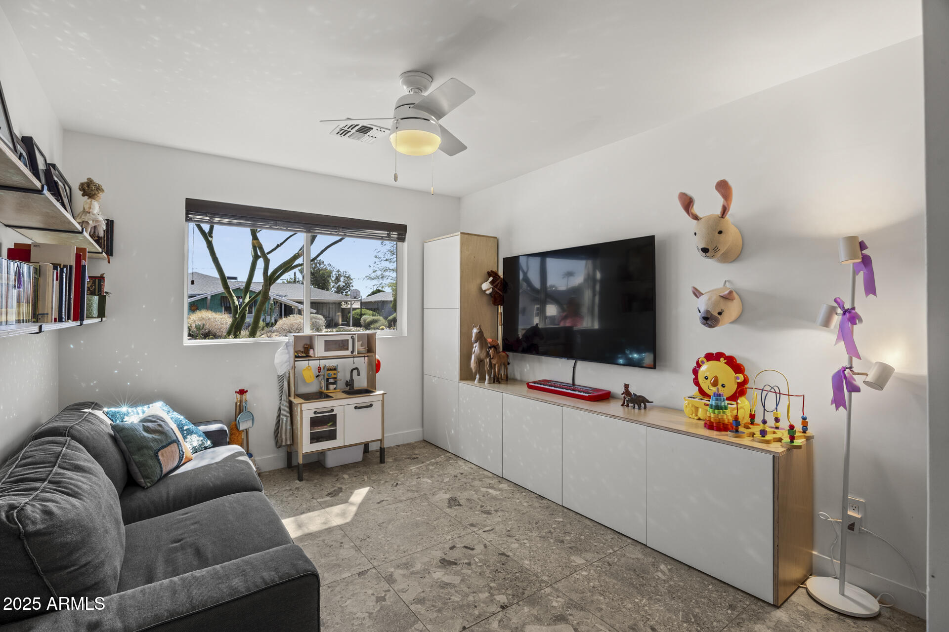 7502 E WINDSOR Avenue, Scottsdale