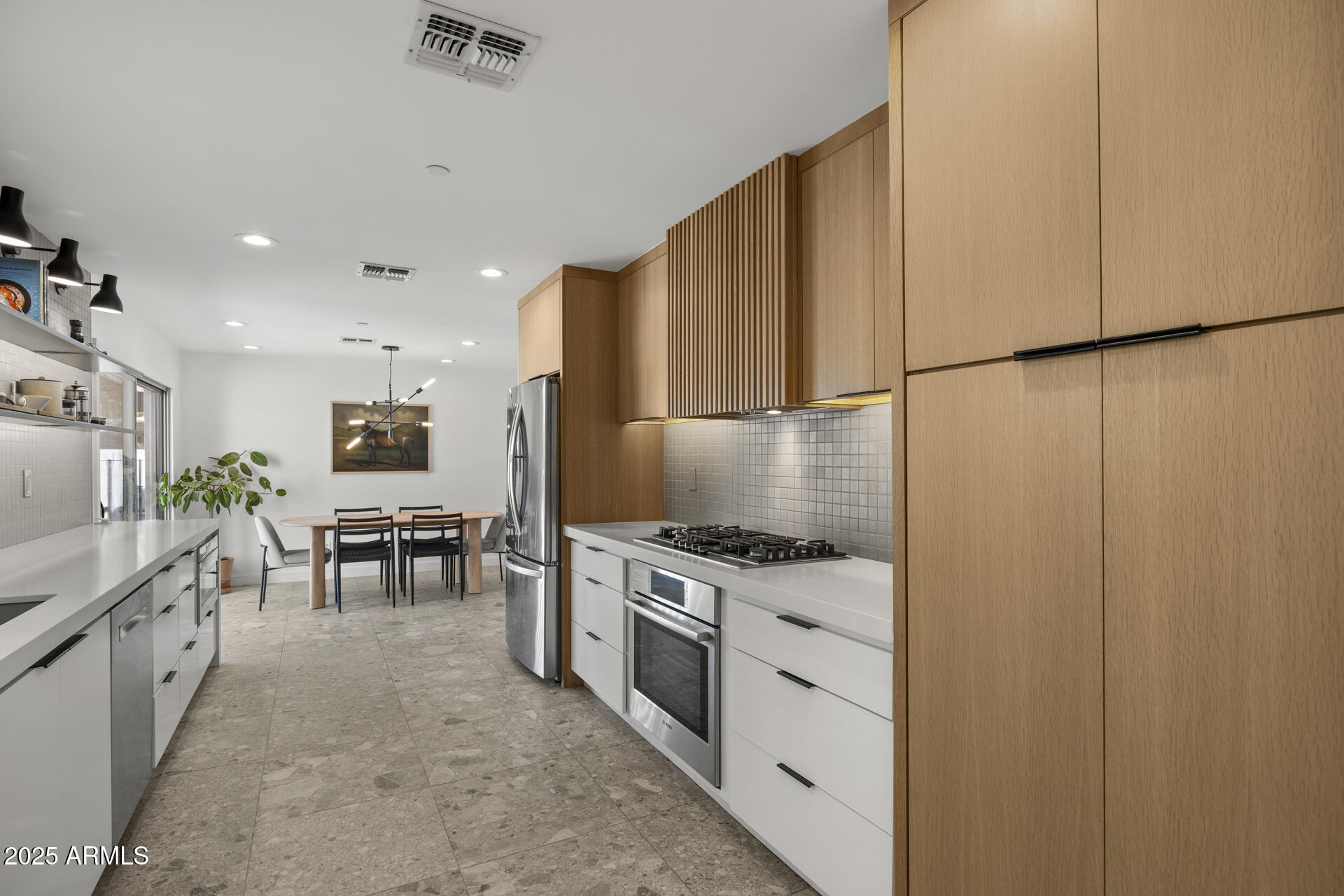 7502 E WINDSOR Avenue, Scottsdale