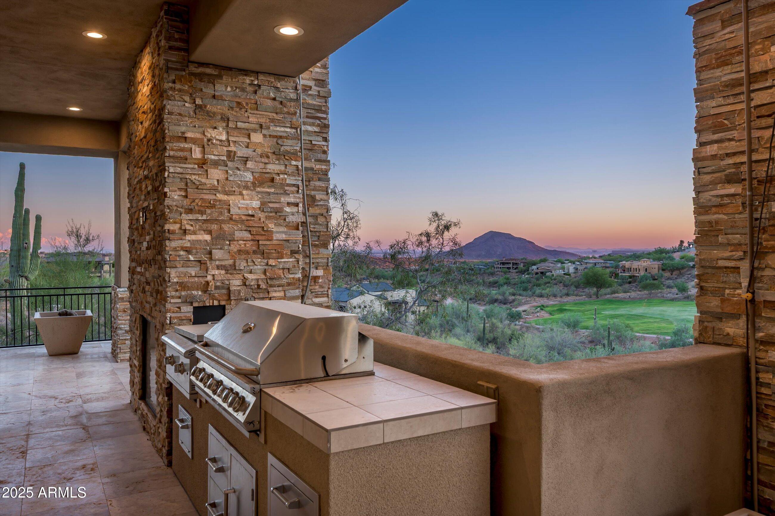 9732 N FIRERIDGE Trail