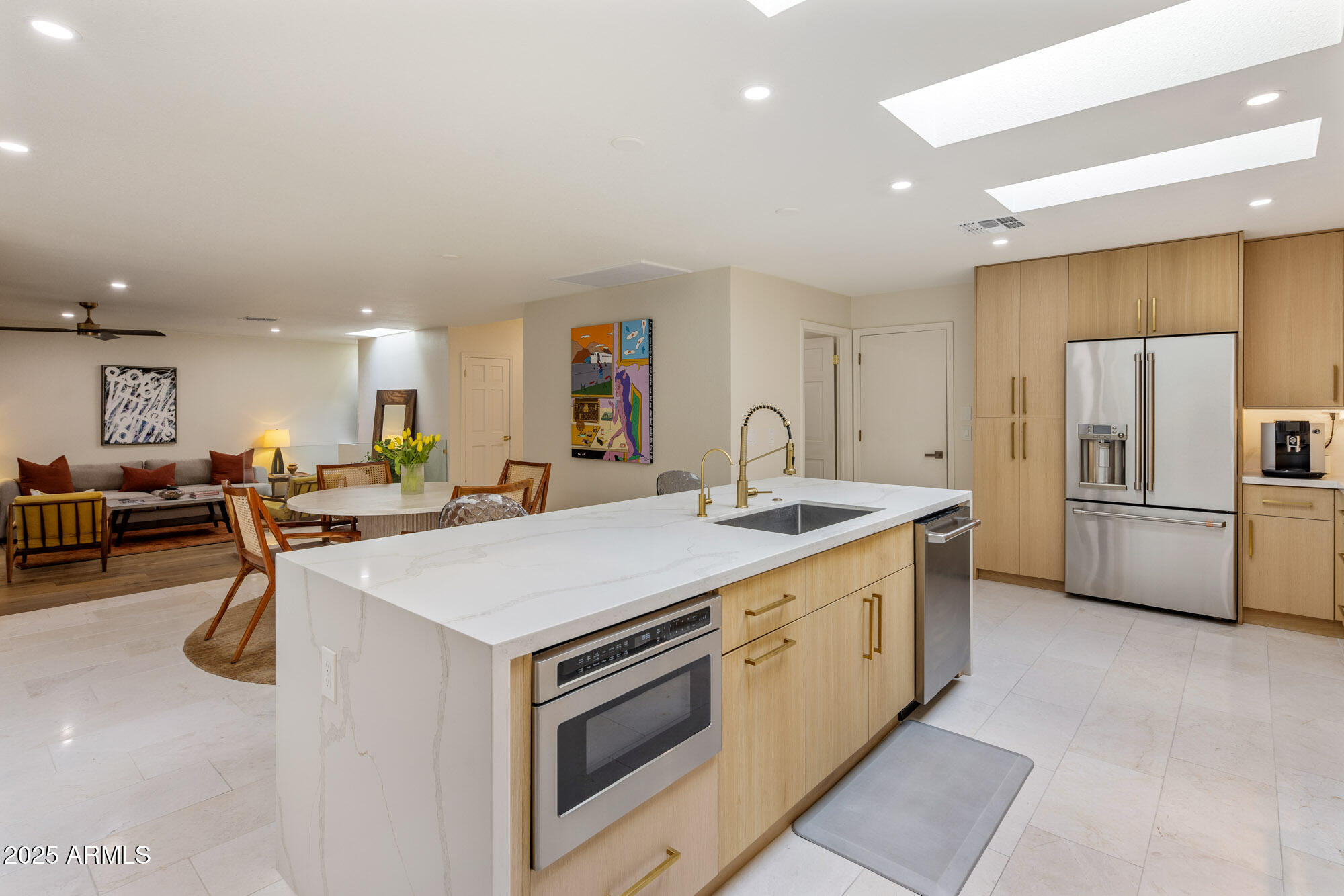 8083 E Via Del Valle