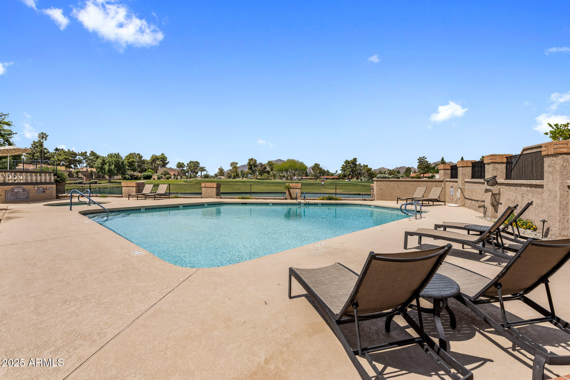 8083 E Via Del Valle