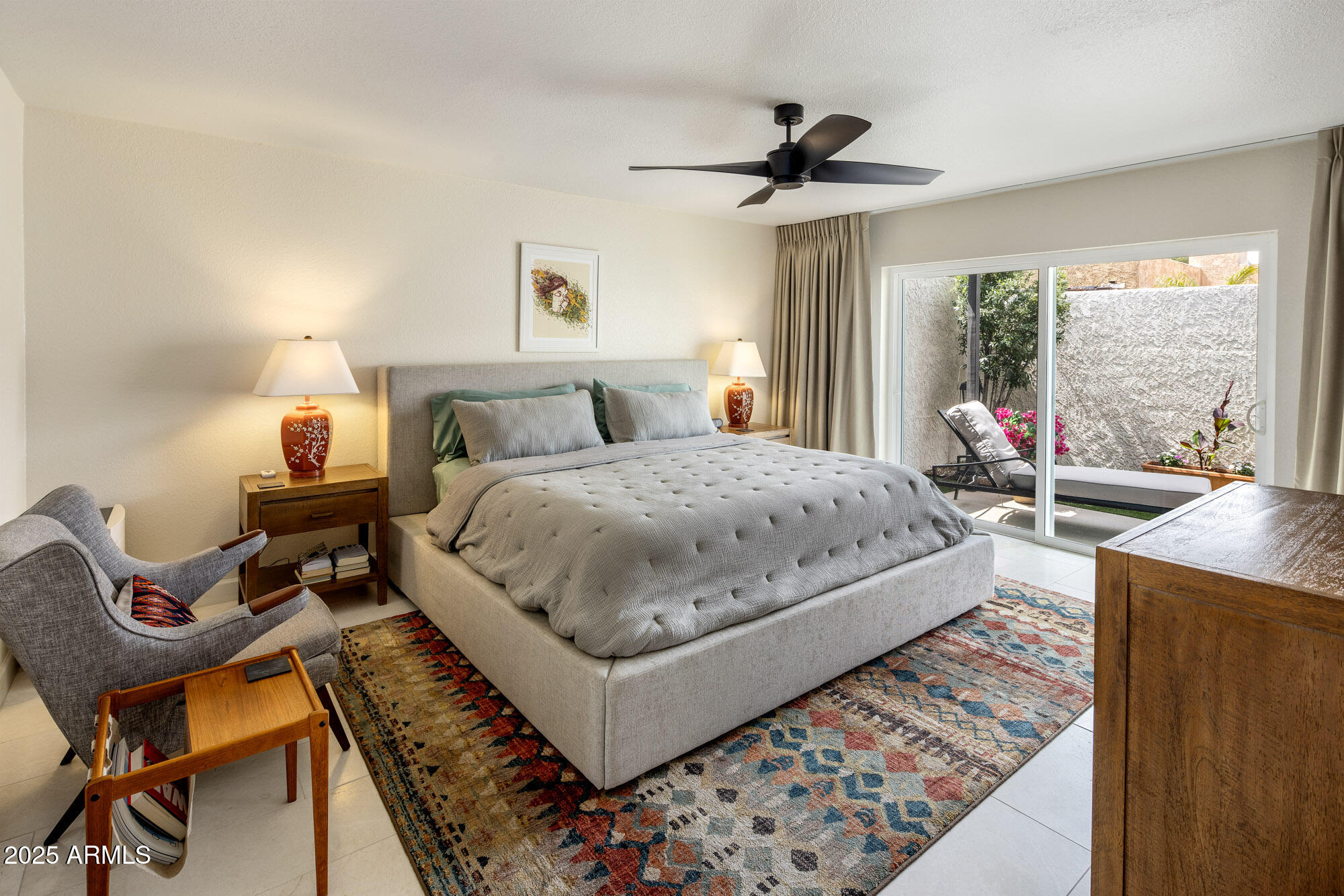 8083 E Via Del Valle