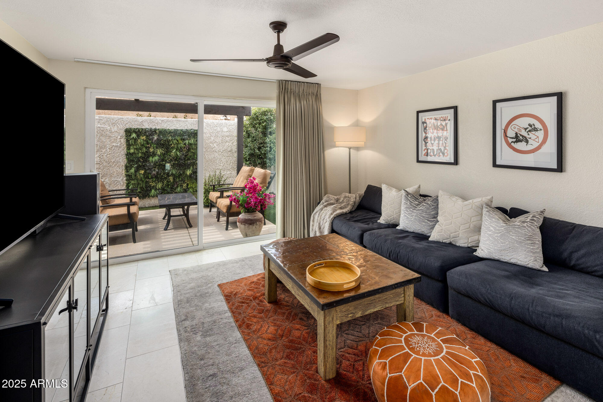 8083 E Via Del Valle