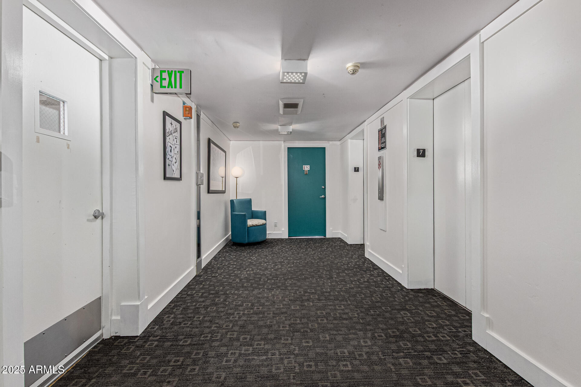 4750 N CENTRAL Avenue, 7B