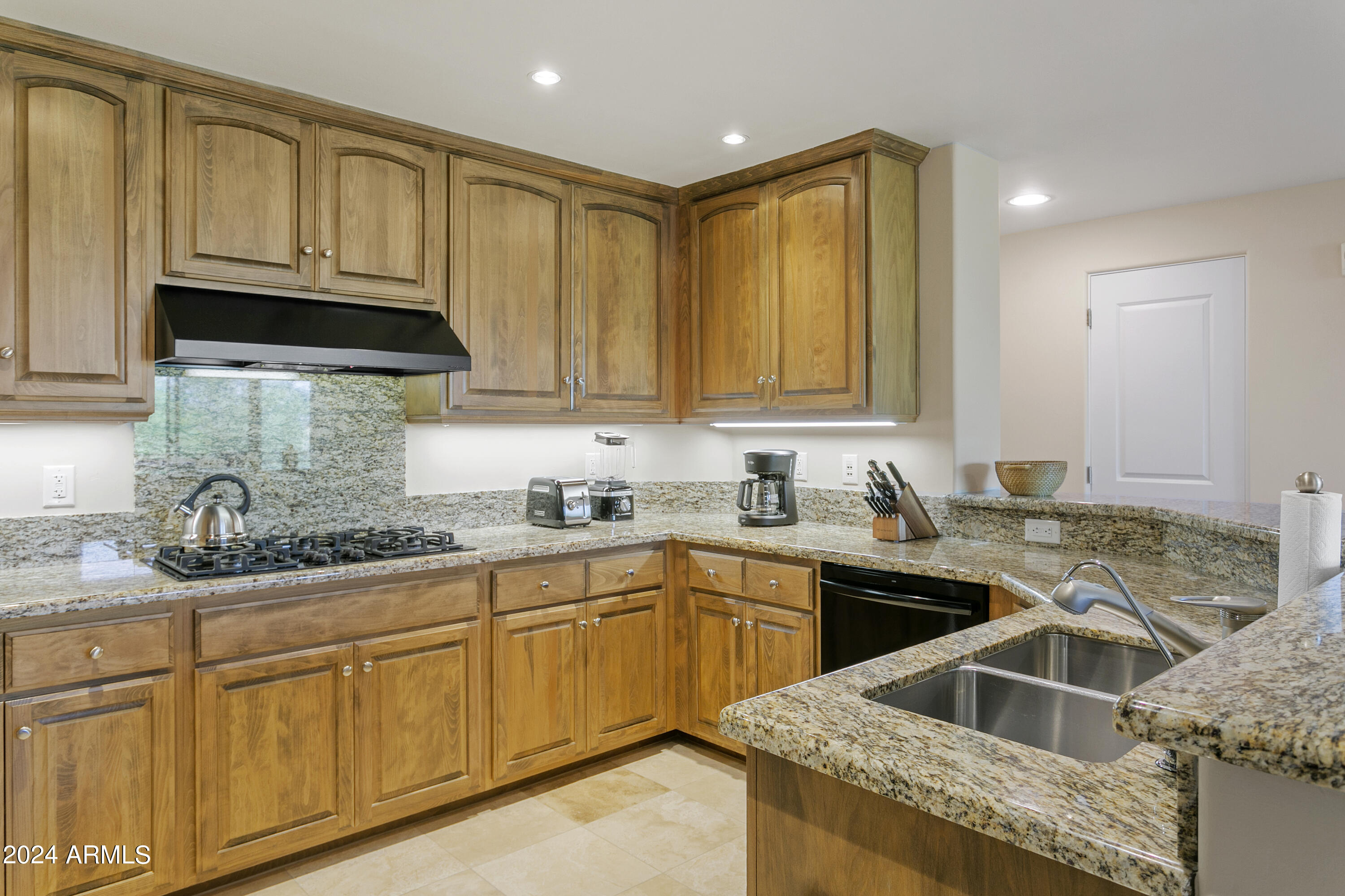 15802 N 71ST Street, 307