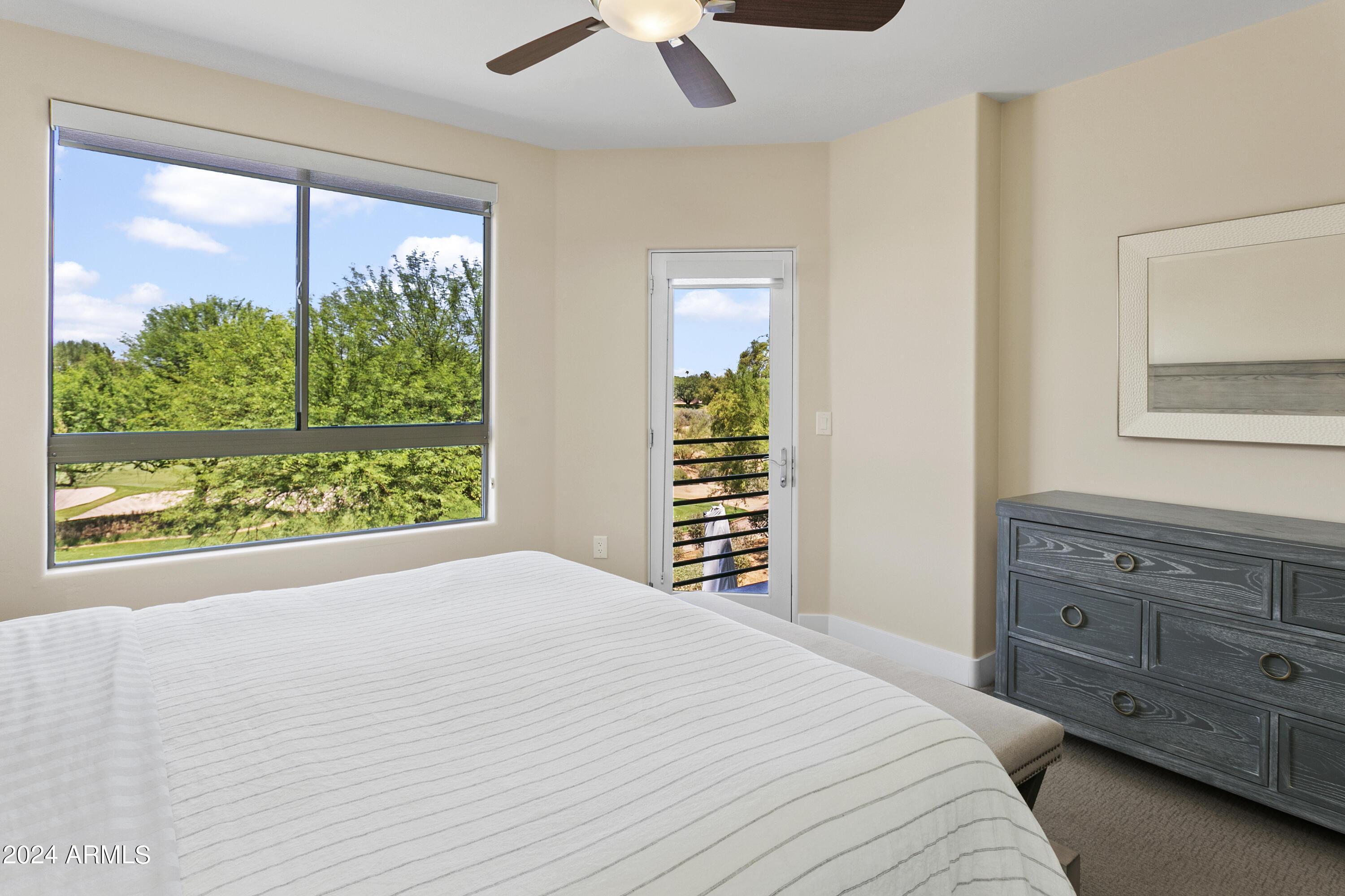 15802 N 71ST Street, 307