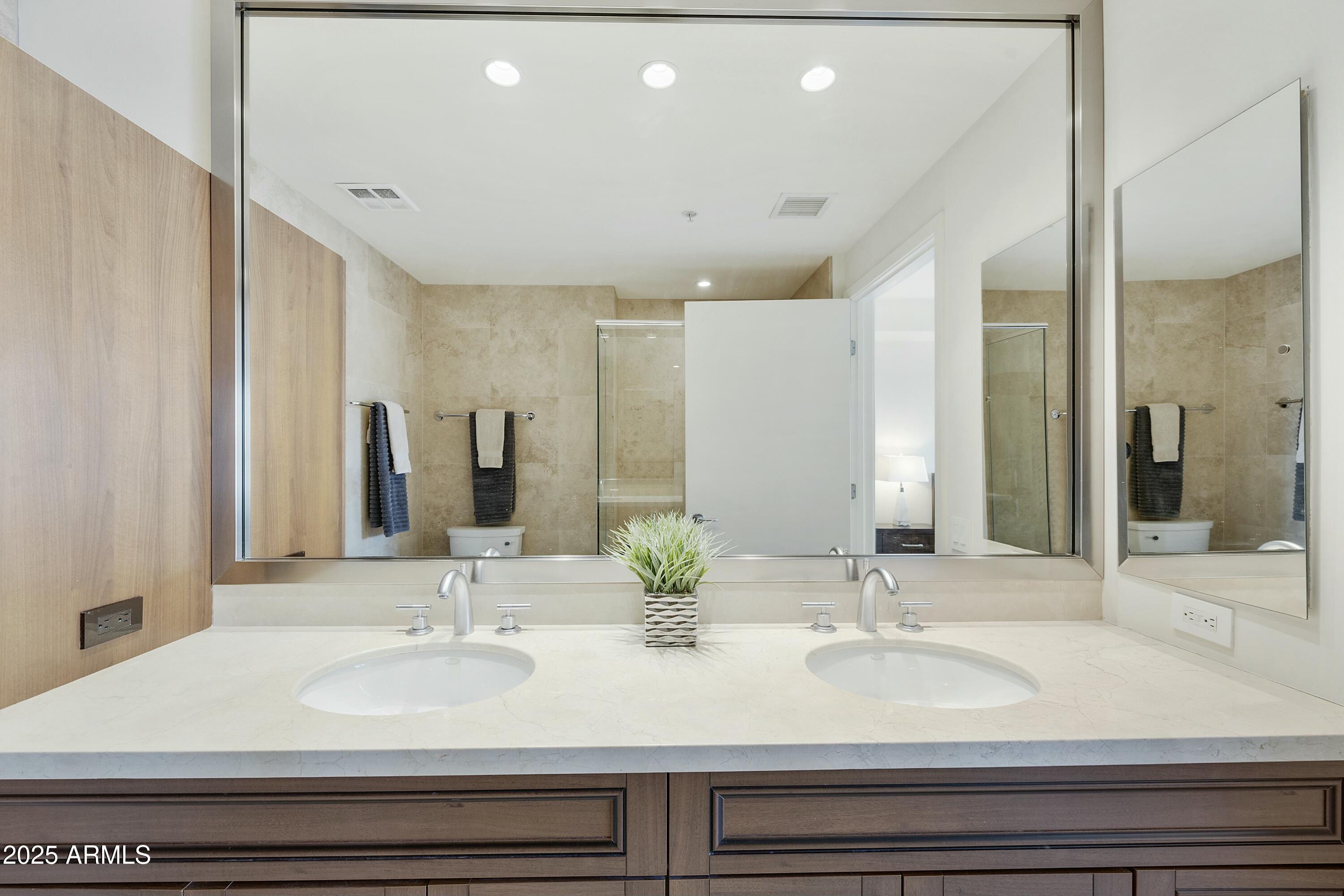 7161 E RANCHO VISTA Drive, 6002, Scottsdale Unit: 6002