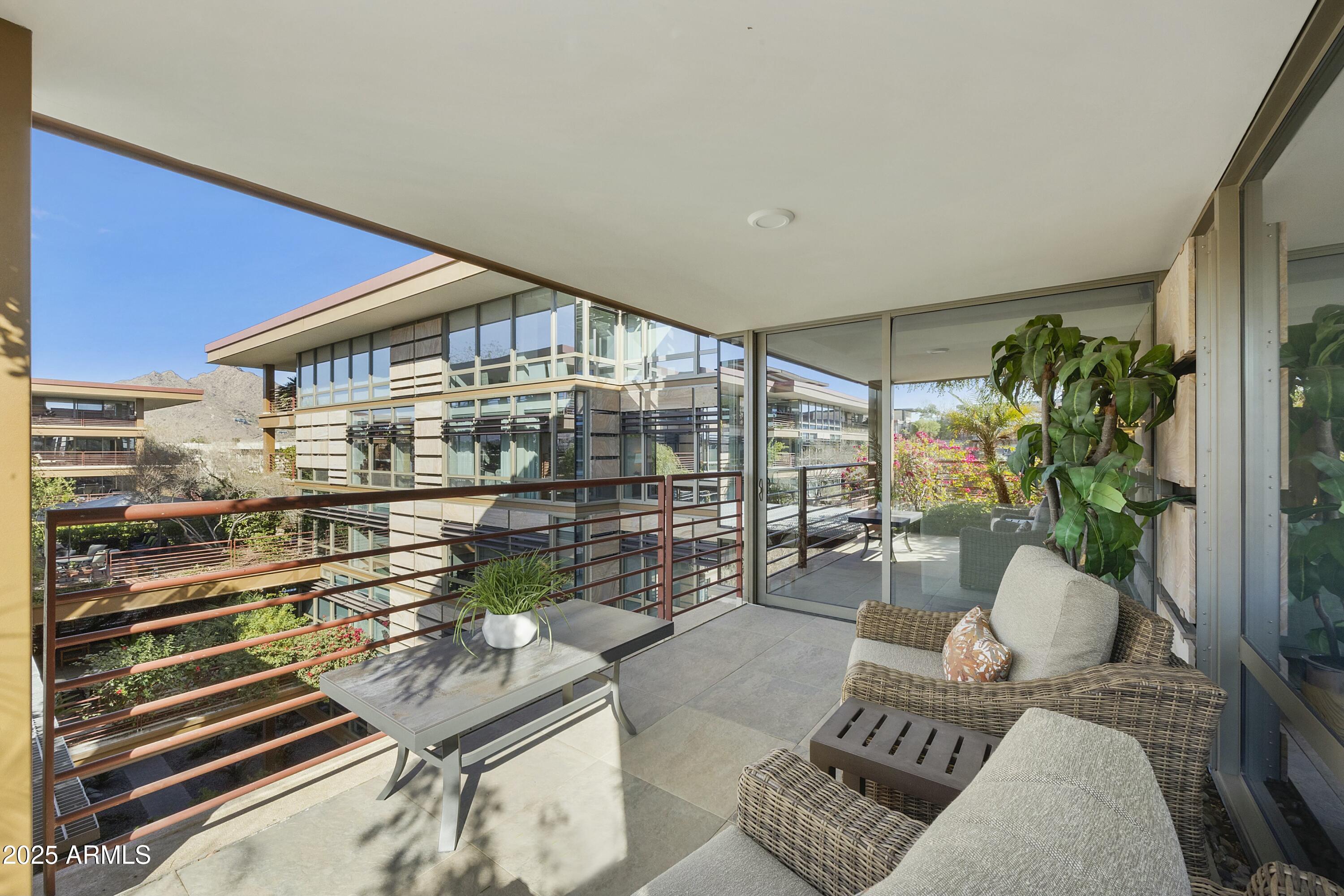 7161 E RANCHO VISTA Drive, 6002, Scottsdale Unit: 6002