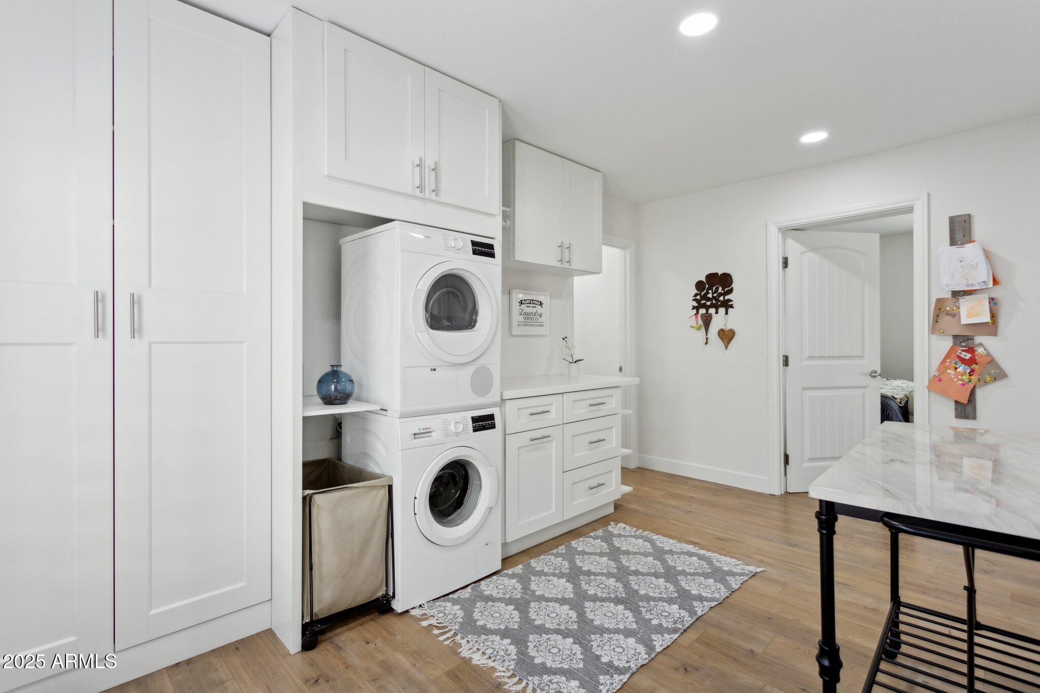 216 W Winged Foot Road