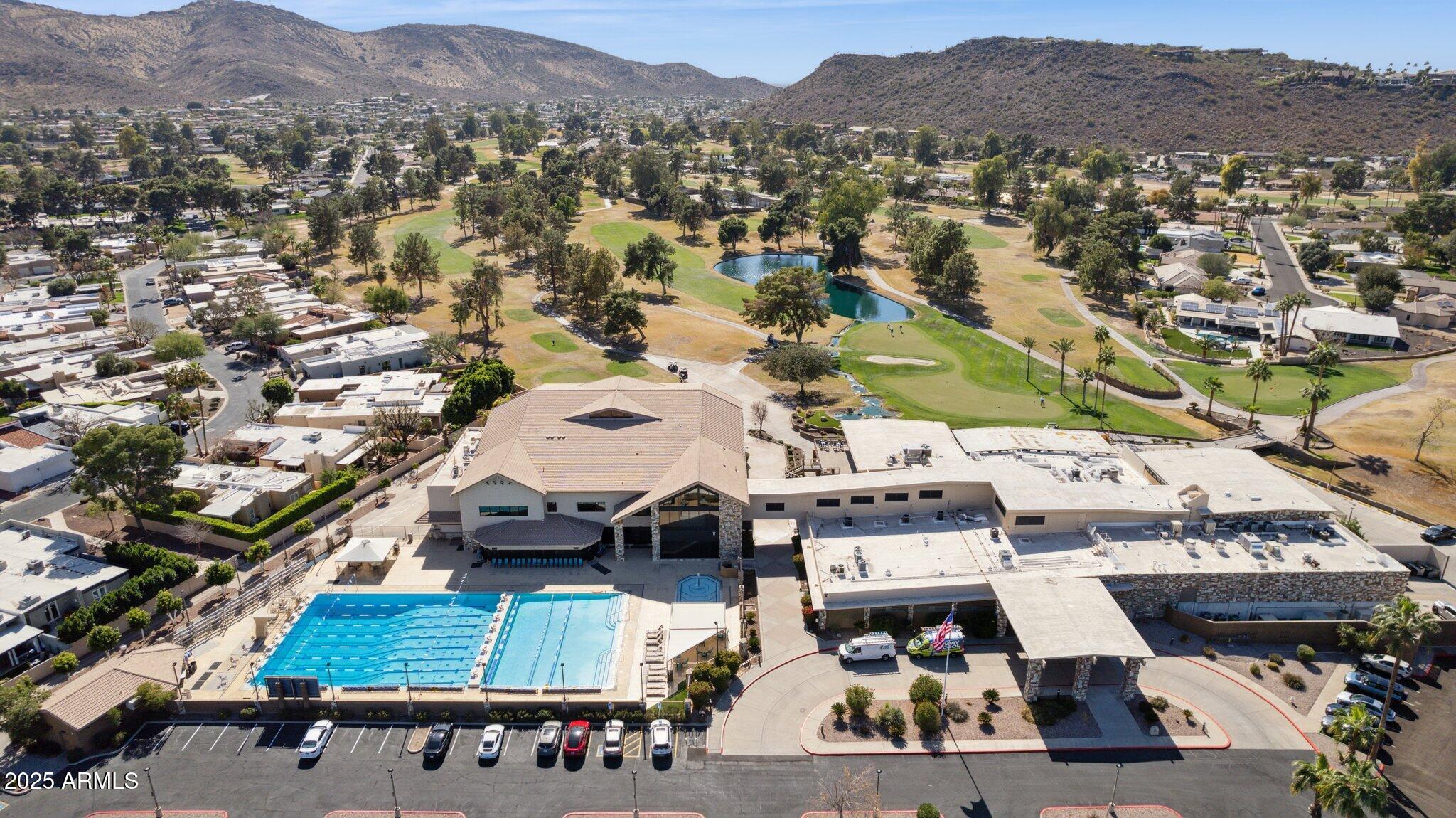 216 W Winged Foot Road