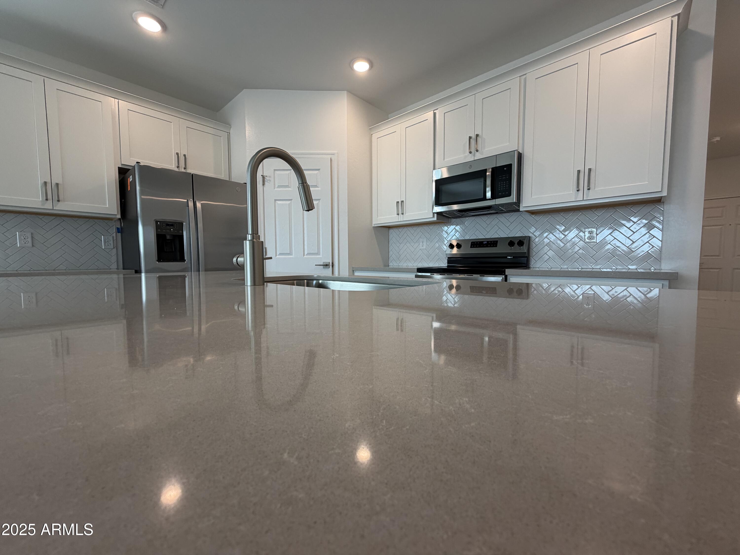 24161 W BOWKER Street