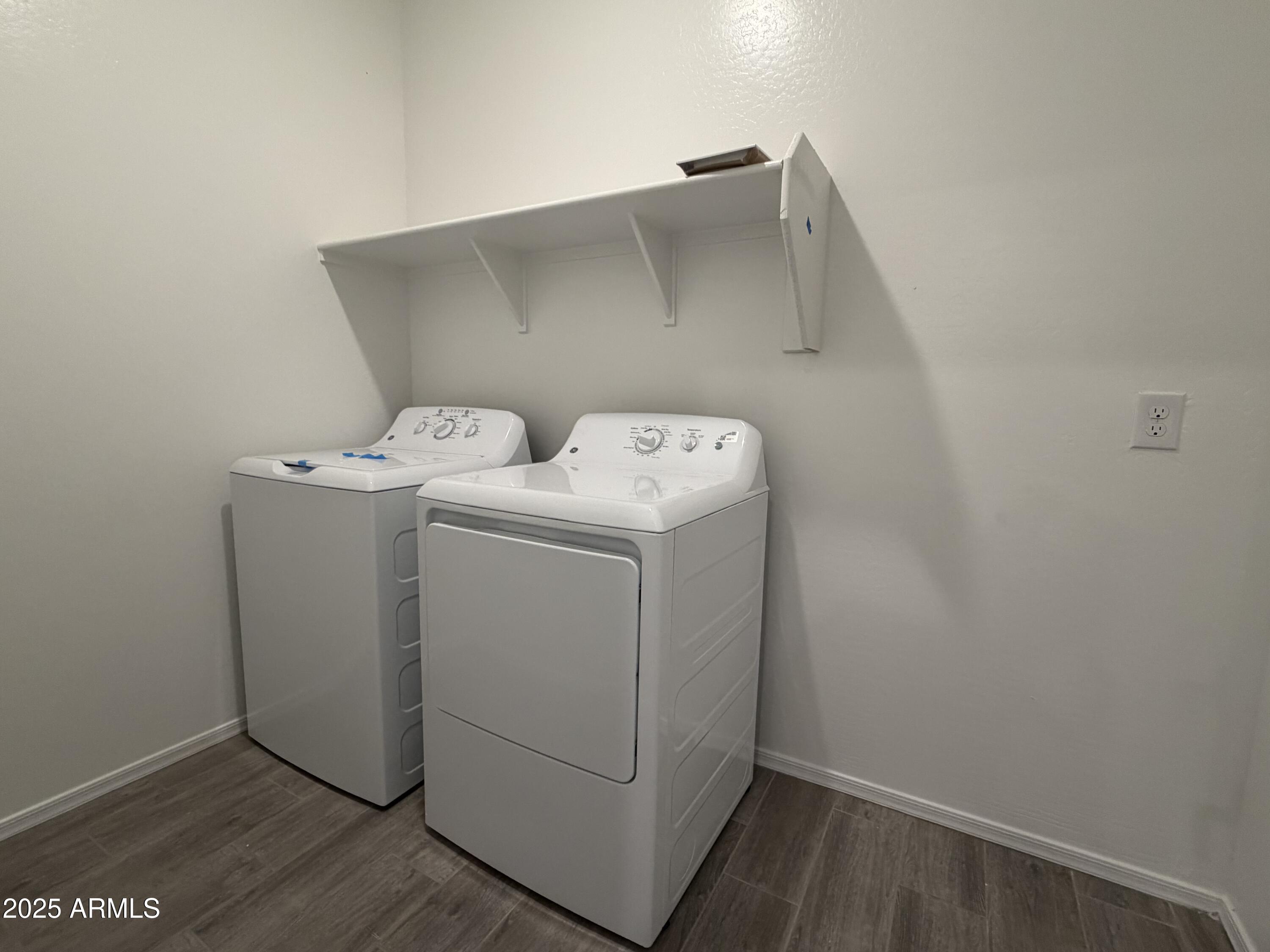 24161 W BOWKER Street