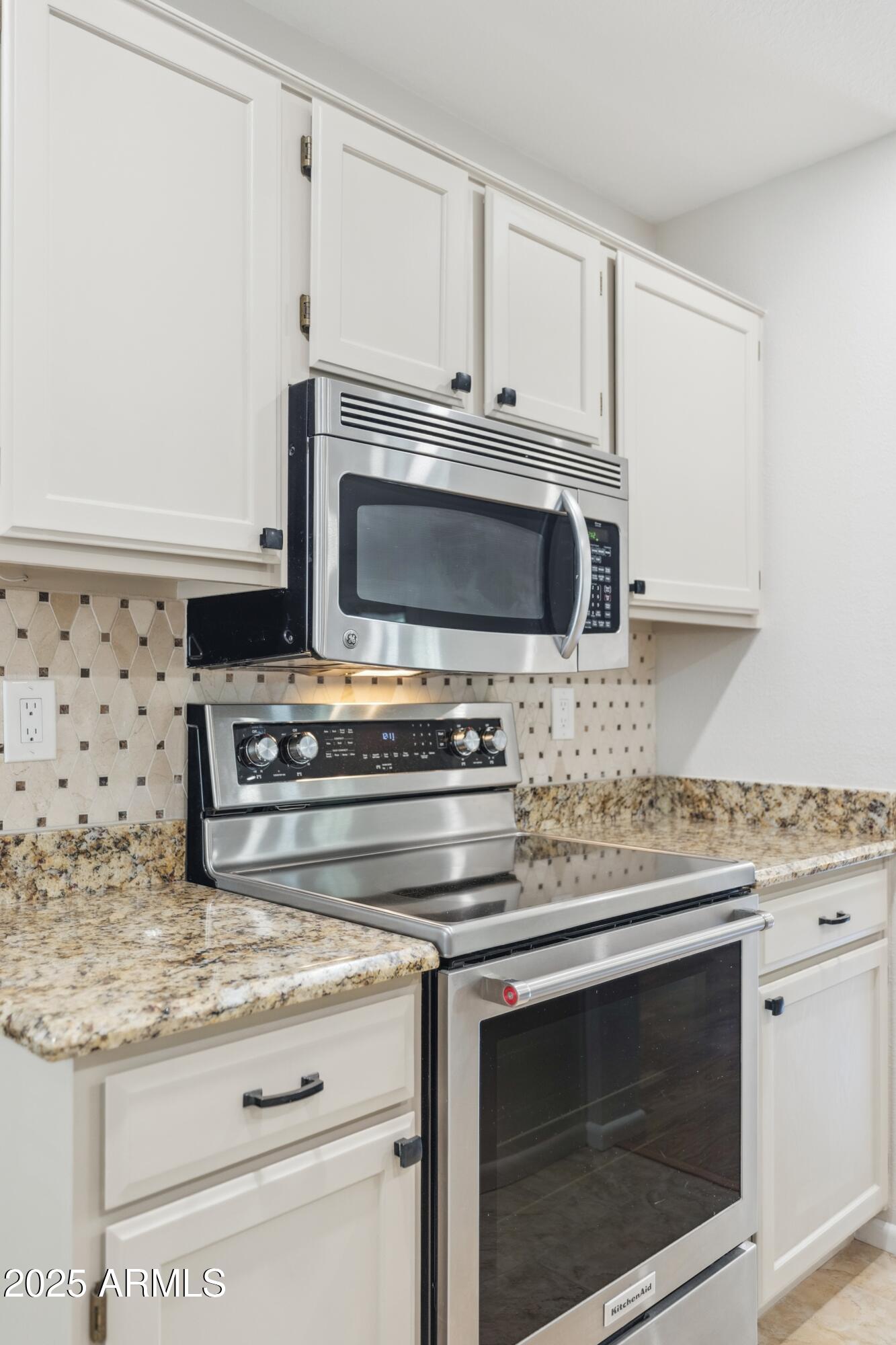 4808 E BETTY ELYSE Lane