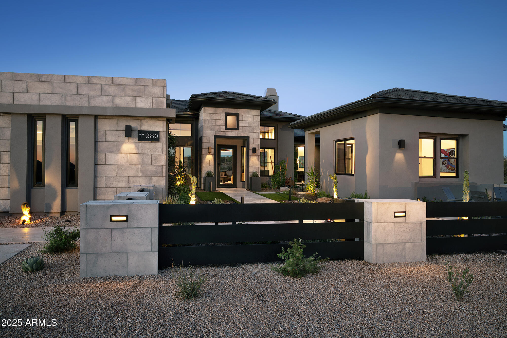 11980 E DESERT WILLOW Drive