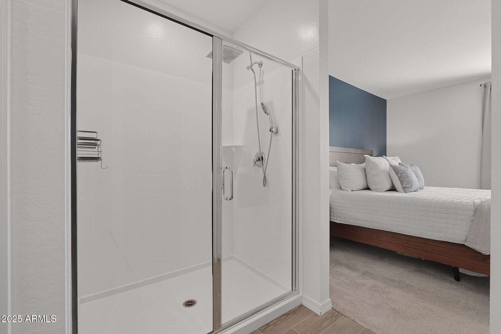 11449 E UNITY Avenue