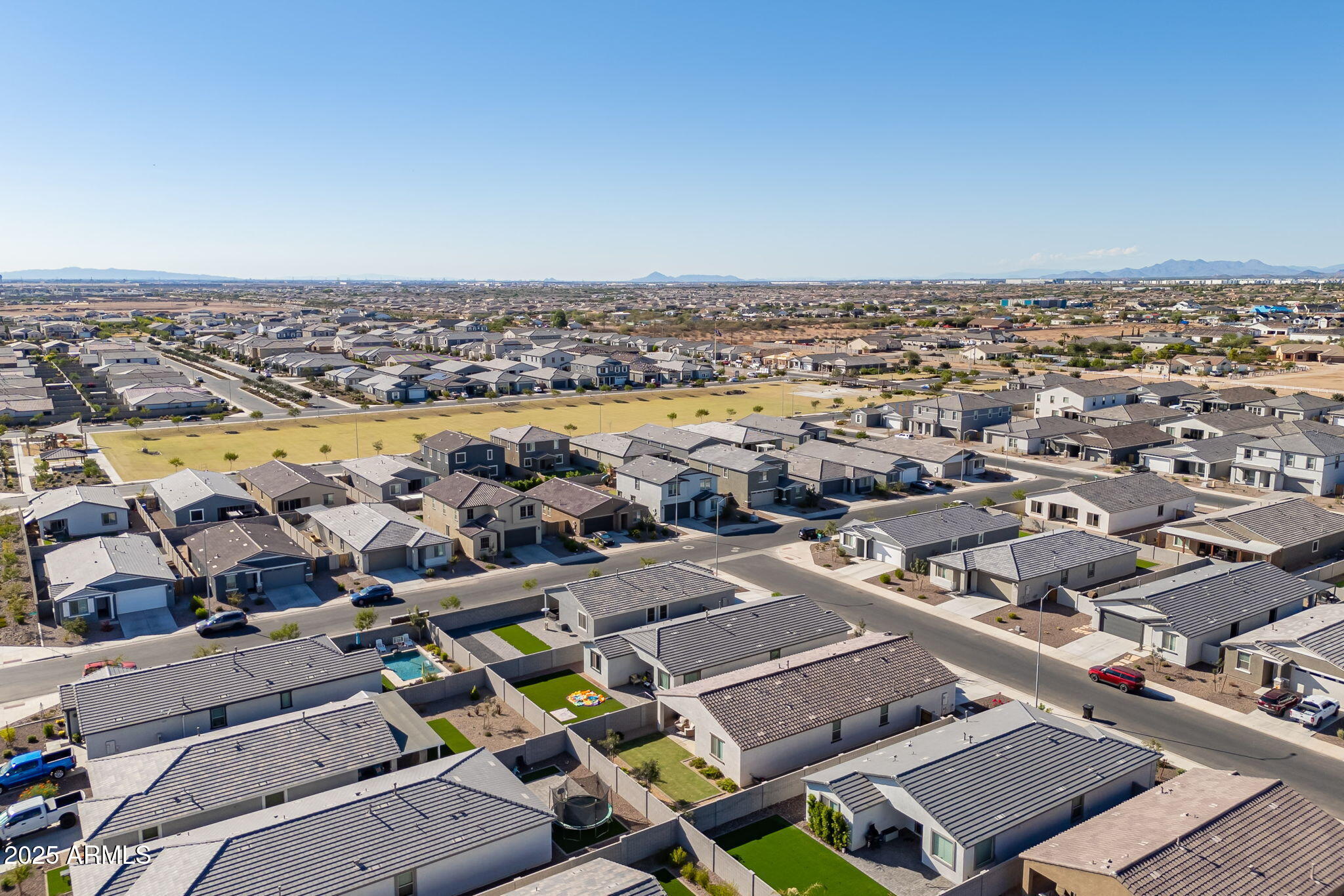 11449 E UNITY Avenue