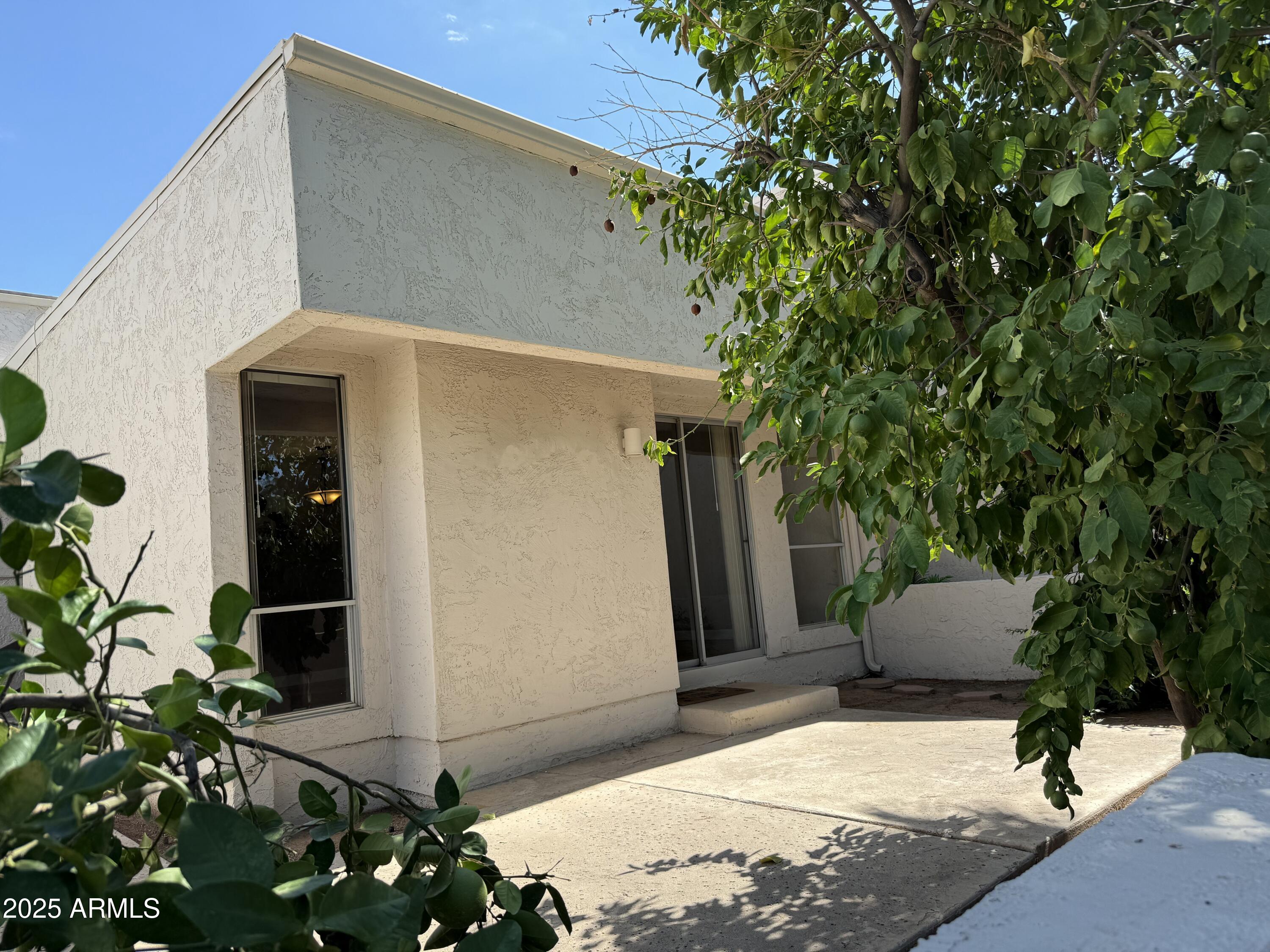 7812 E Pleasant Run