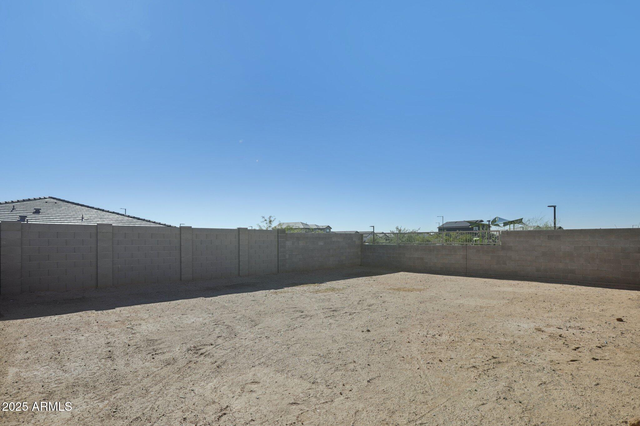 24169 W BOWKER Street