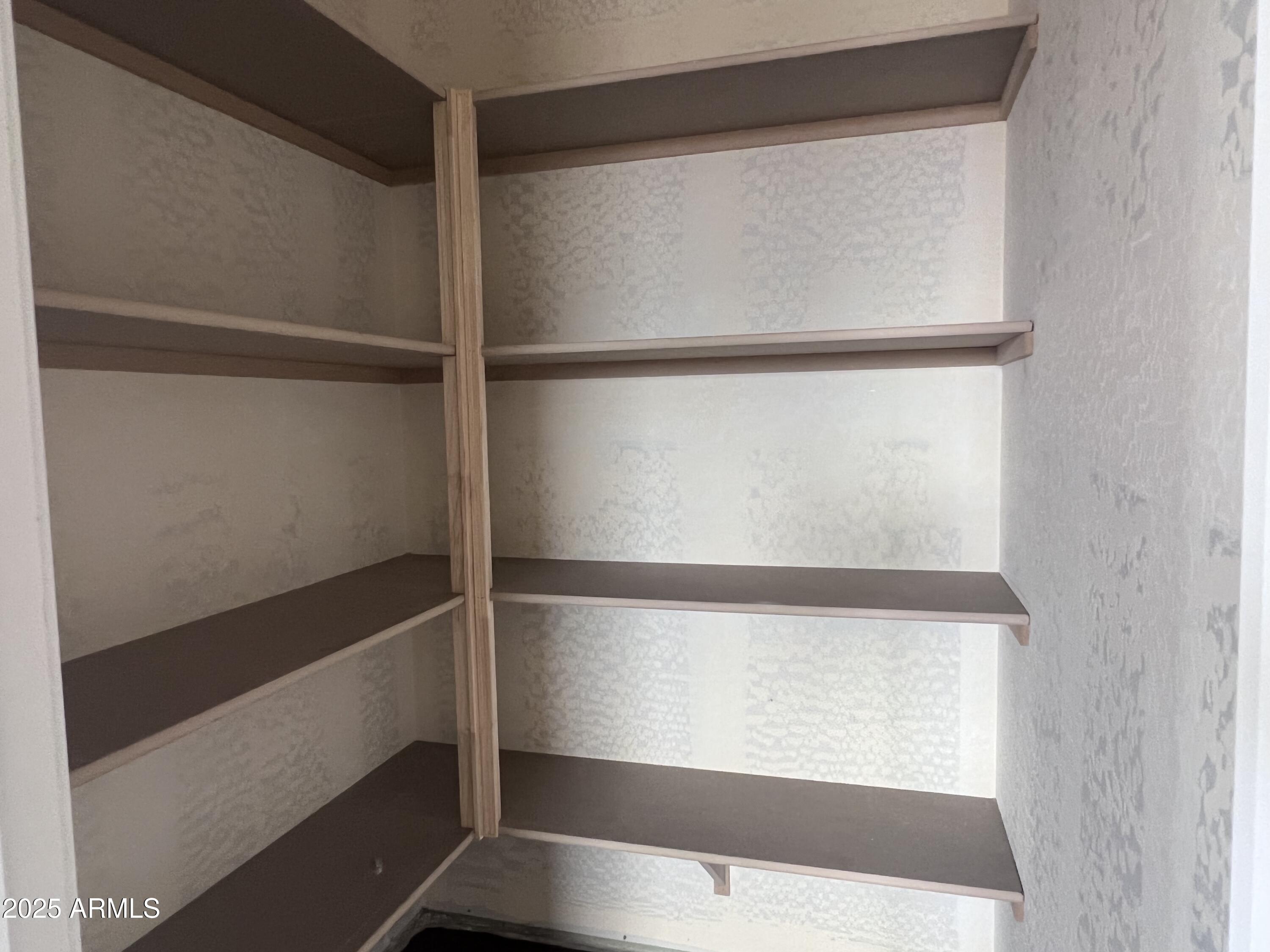 15731 W CAMDEN Avenue