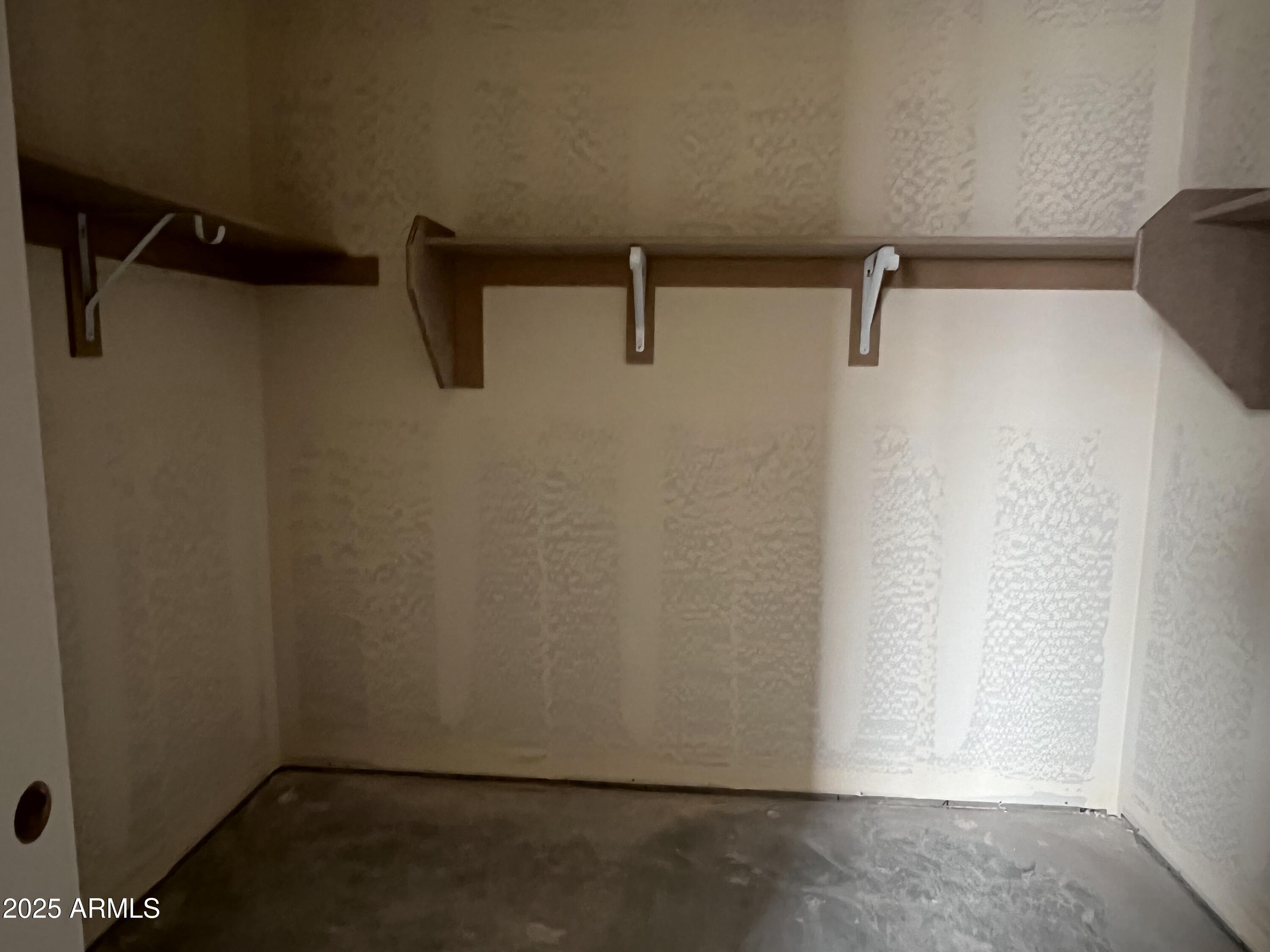 15731 W CAMDEN Avenue