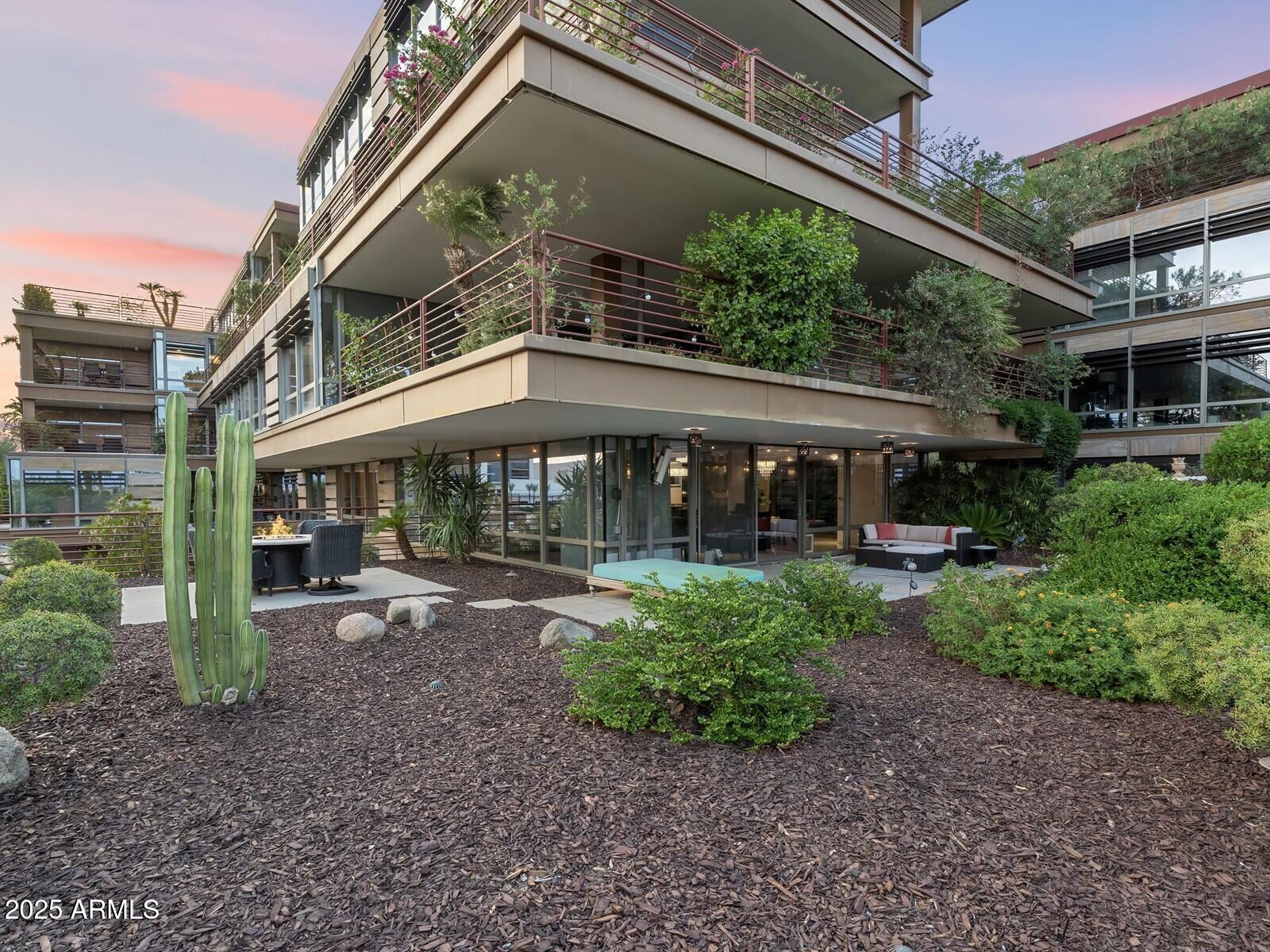 7157 E RANCHO VISTA Drive, 3006