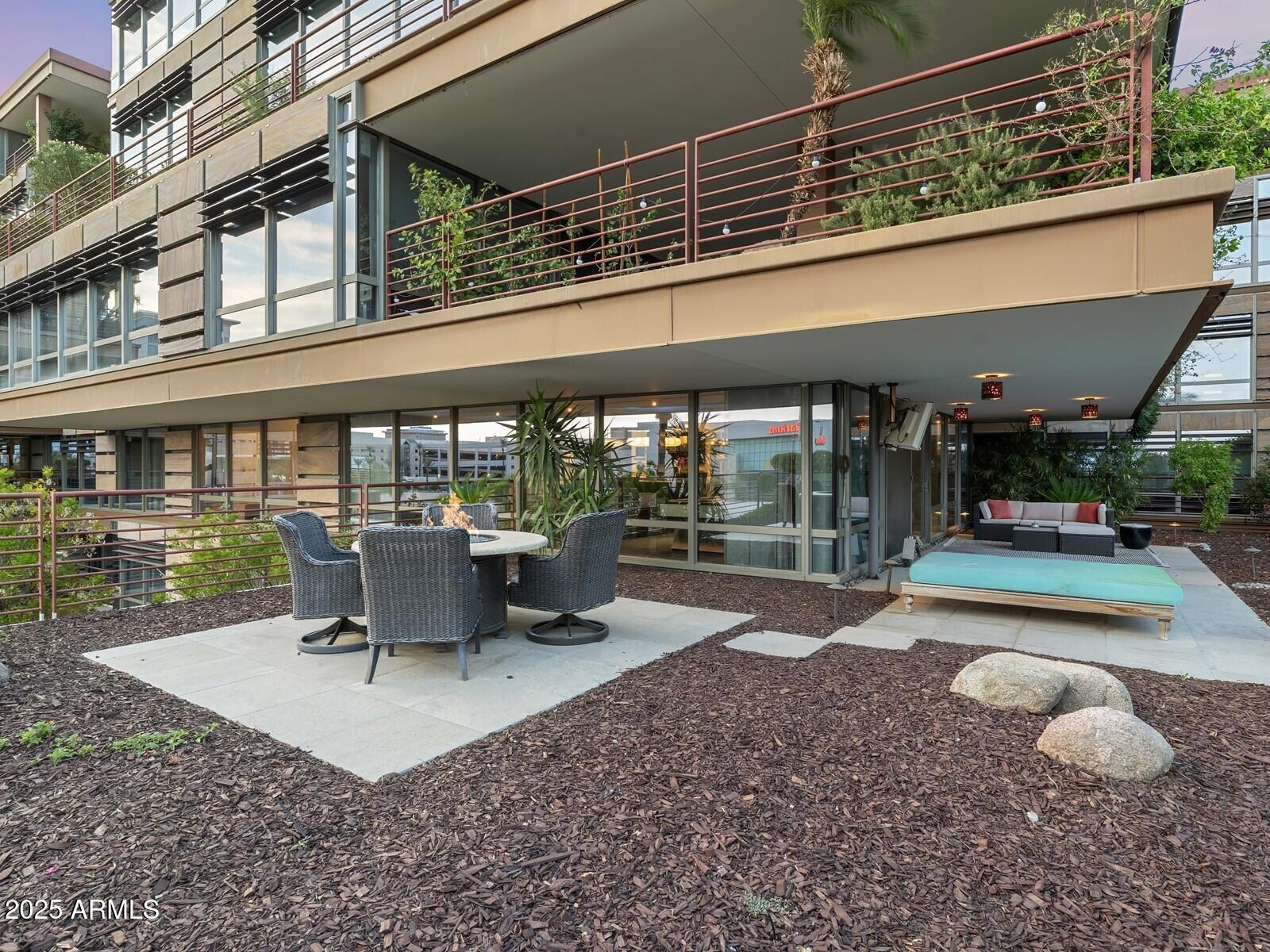 7157 E RANCHO VISTA Drive, 3006