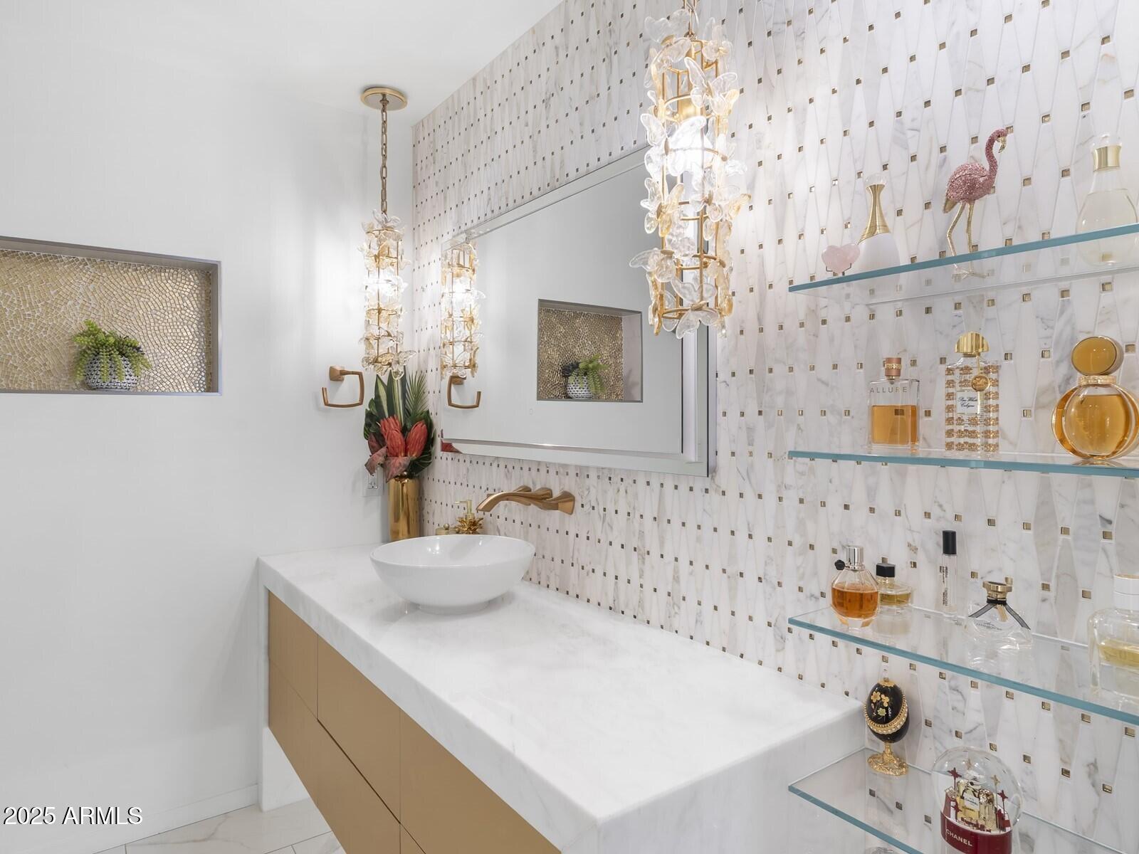 7157 E RANCHO VISTA Drive, 3006