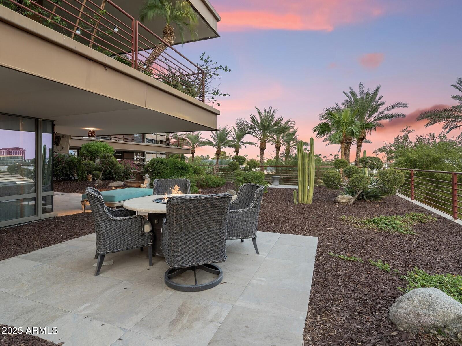 7157 E RANCHO VISTA Drive, 3006