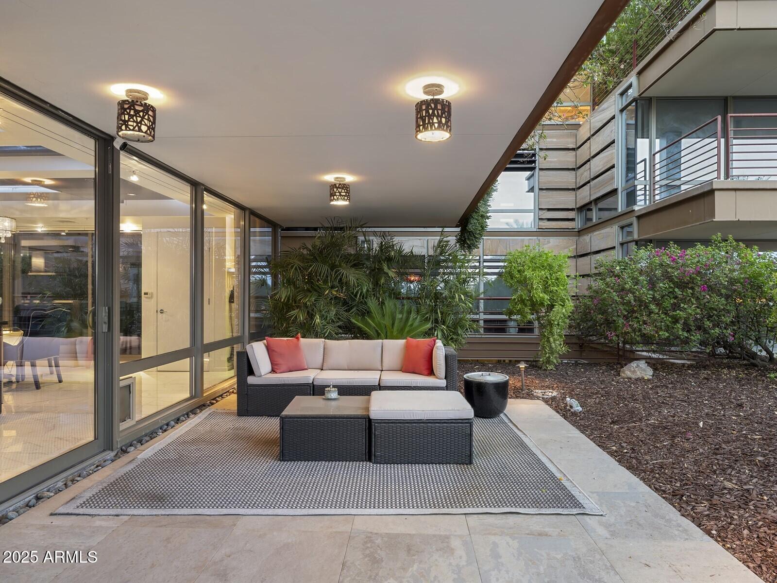 7157 E RANCHO VISTA Drive, 3006