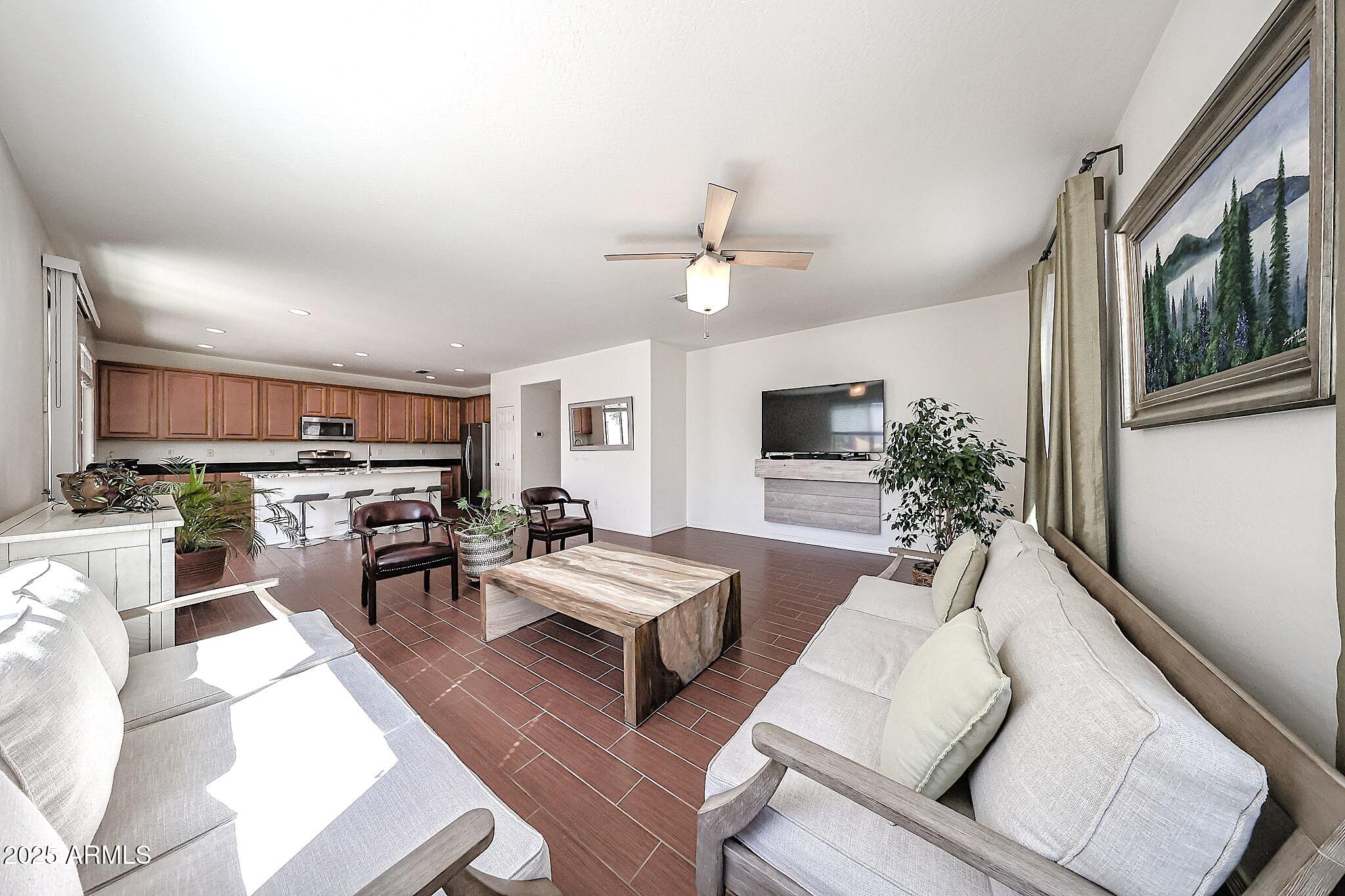 2965 E NIGHTHAWK Way