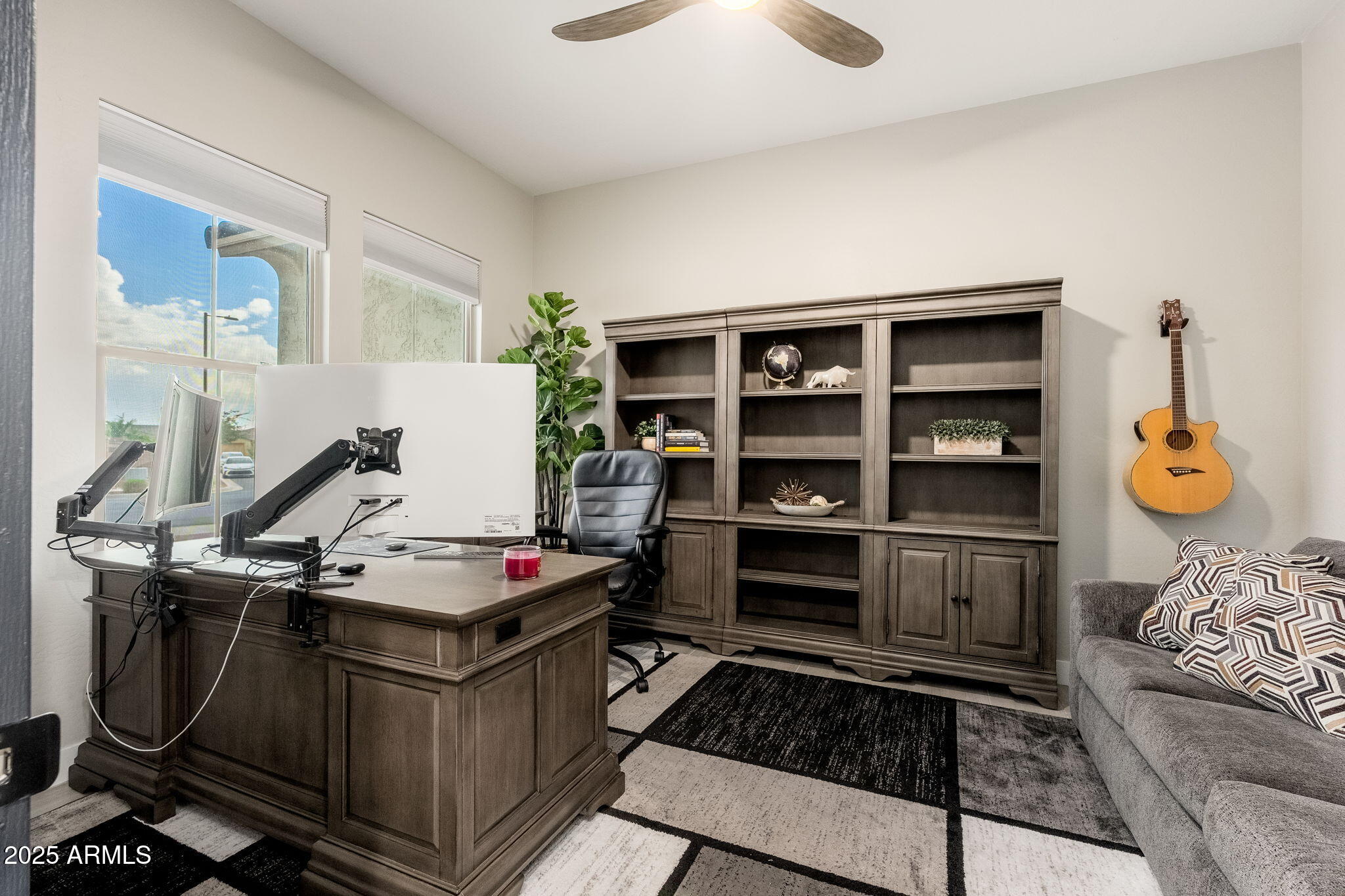 18816 E APRICOT Lane