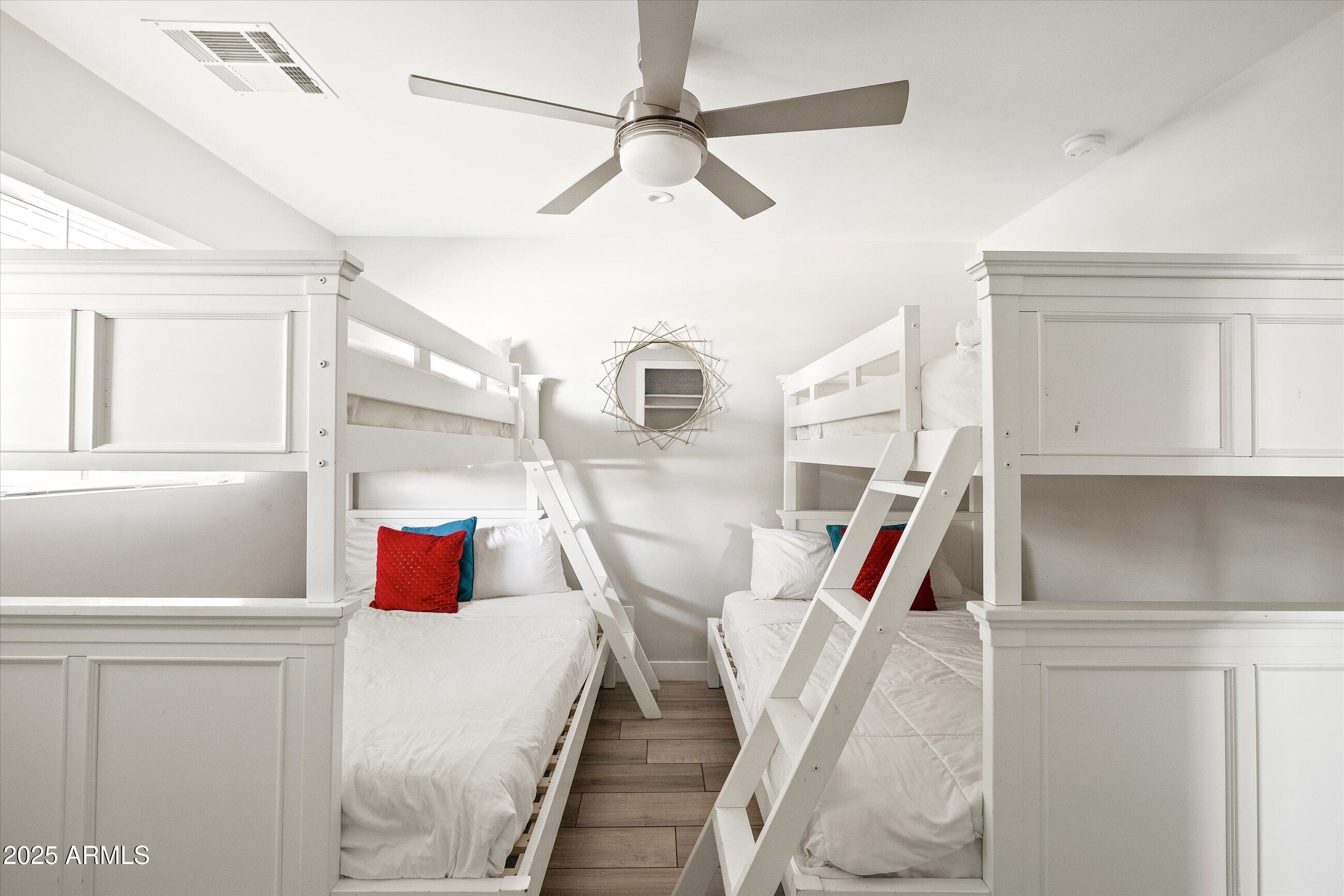 8201 E PICCADILLY Road, Scottsdale