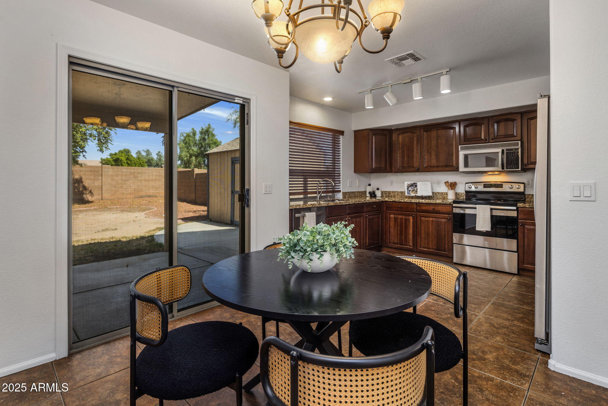 16008 W DURANGO Street