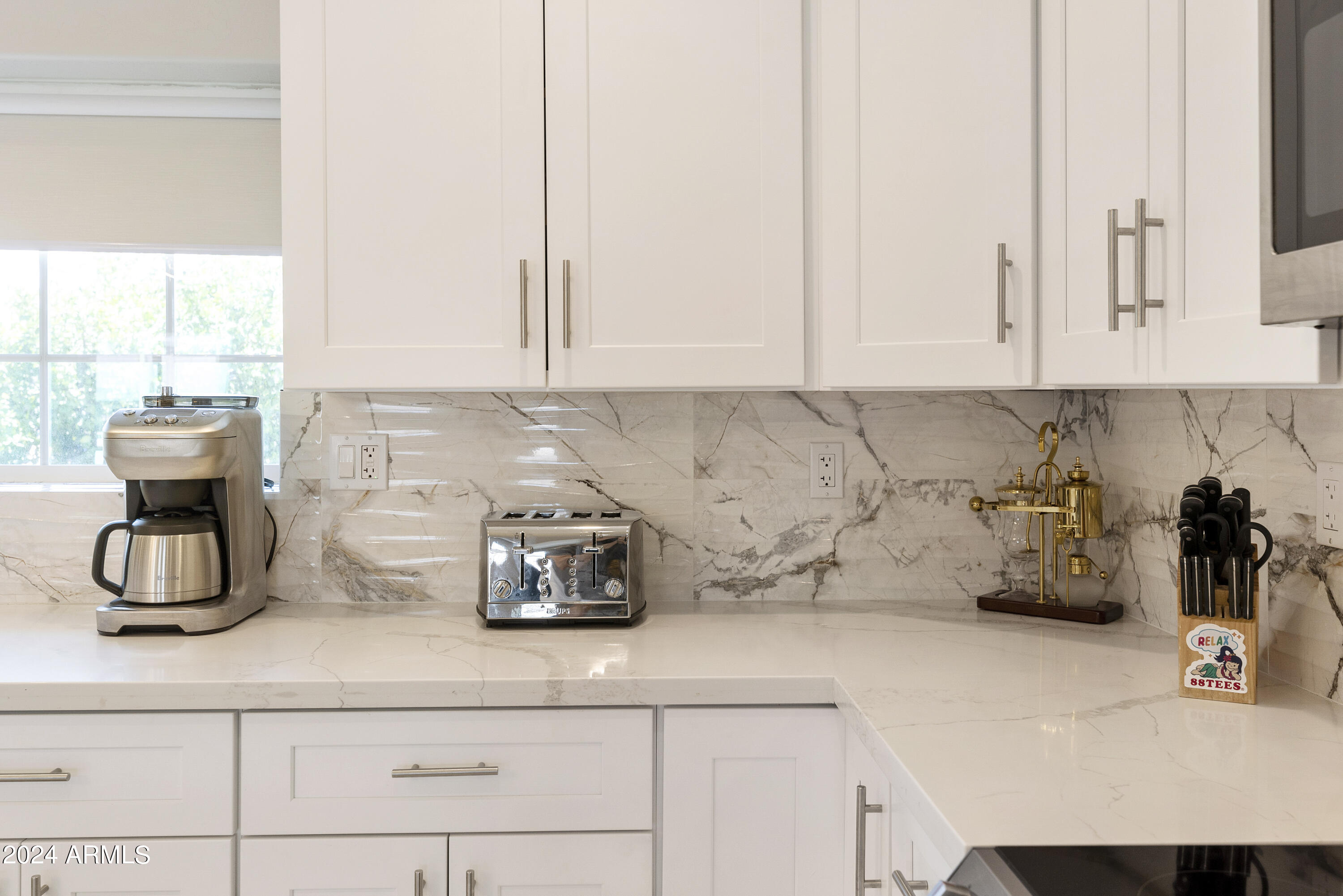 1826 W ORAIBI Drive, Phoenix