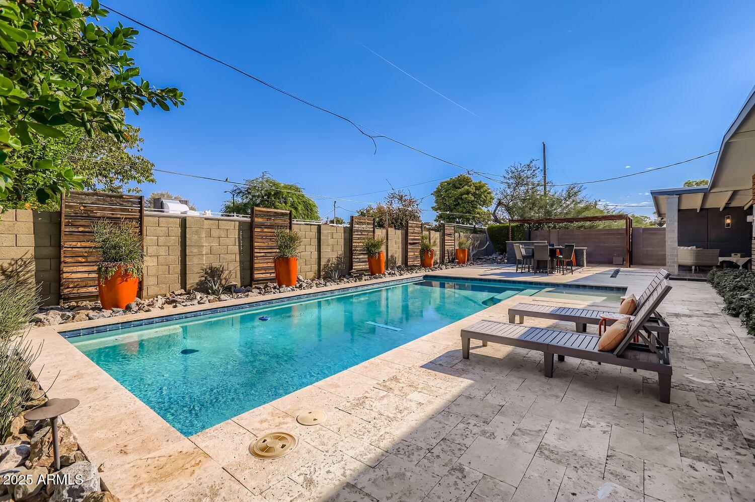 3710 E PARADISE Drive