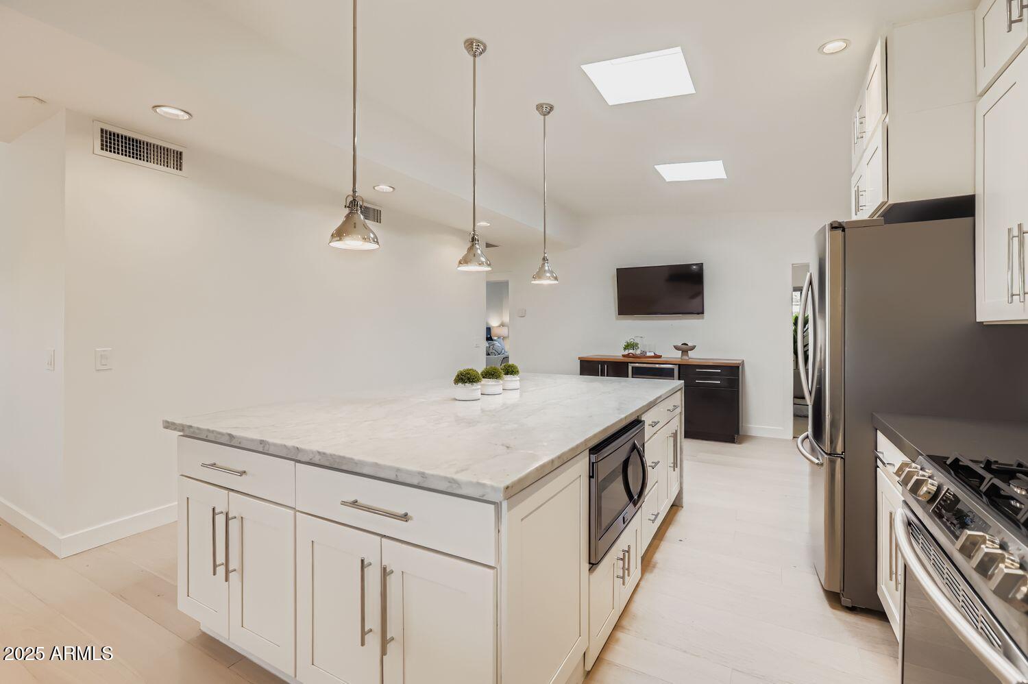 3710 E PARADISE Drive