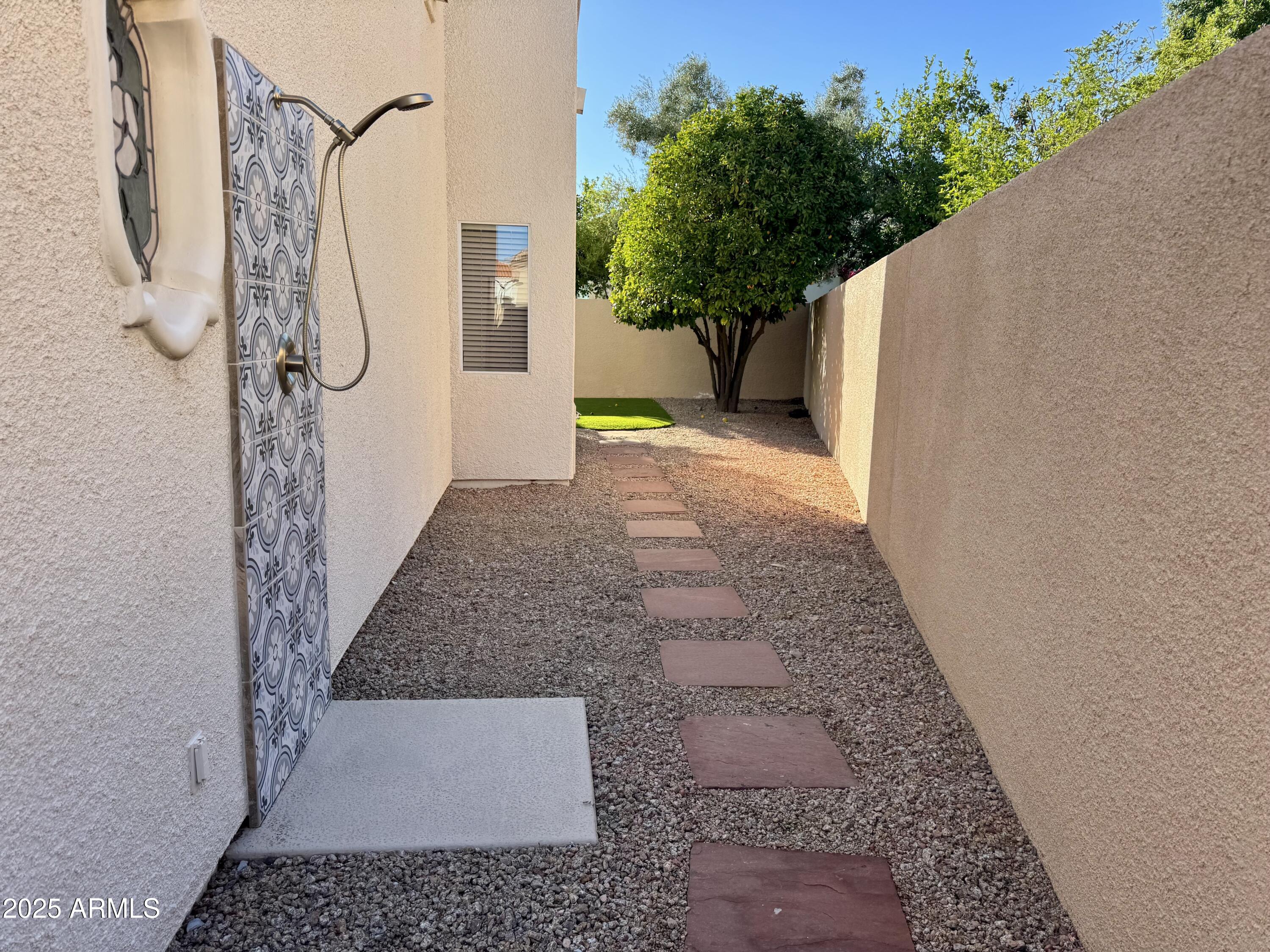 11488 E BELLA VISTA Drive