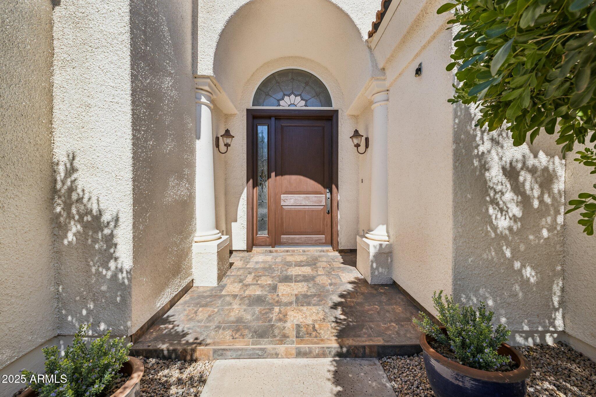 11488 E BELLA VISTA Drive