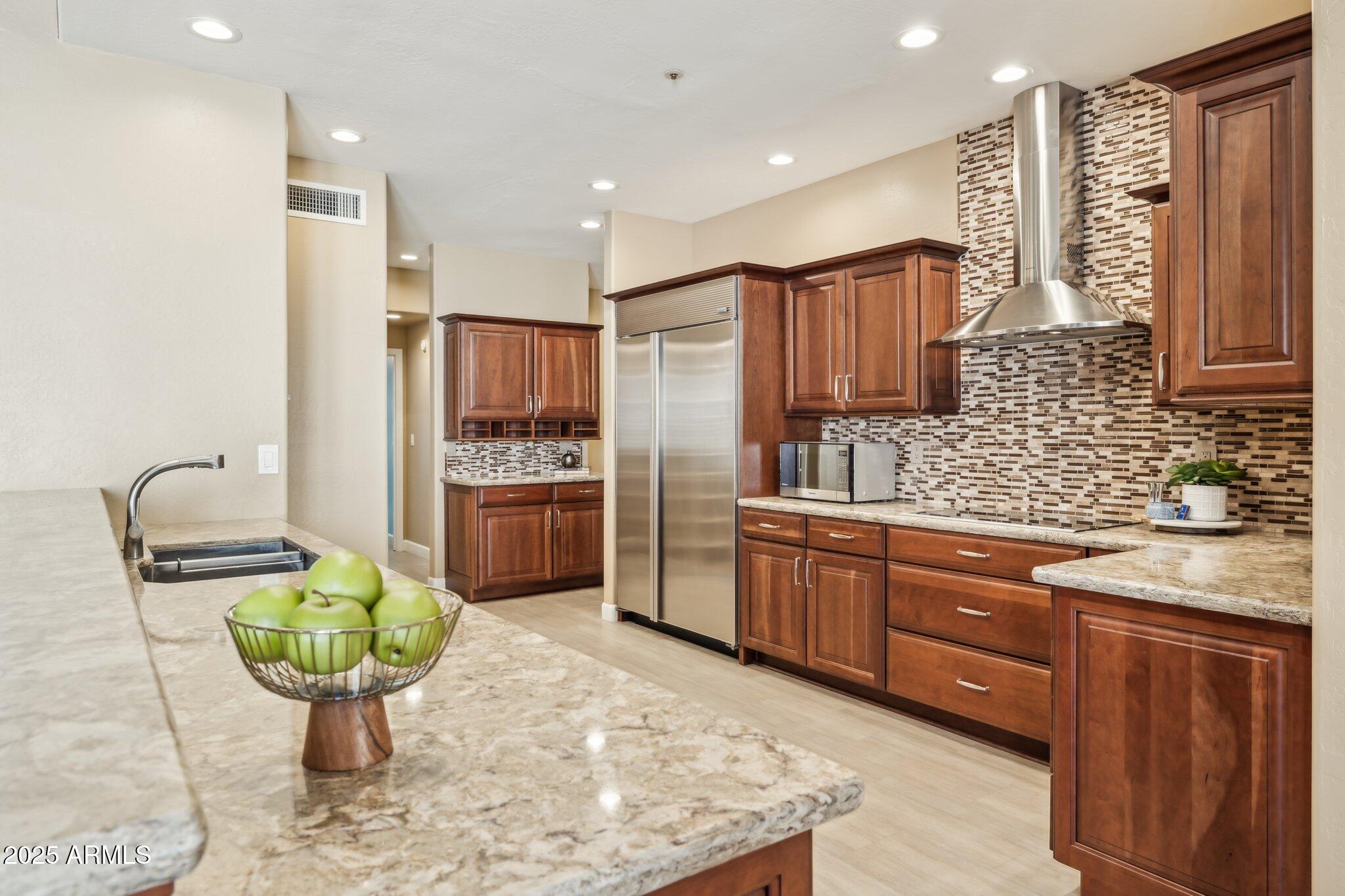 11488 E BELLA VISTA Drive