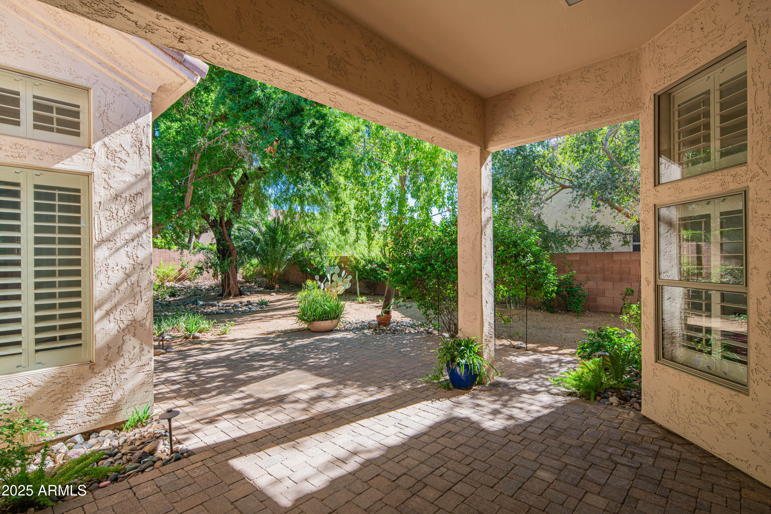 6034 E ANDERSON Drive